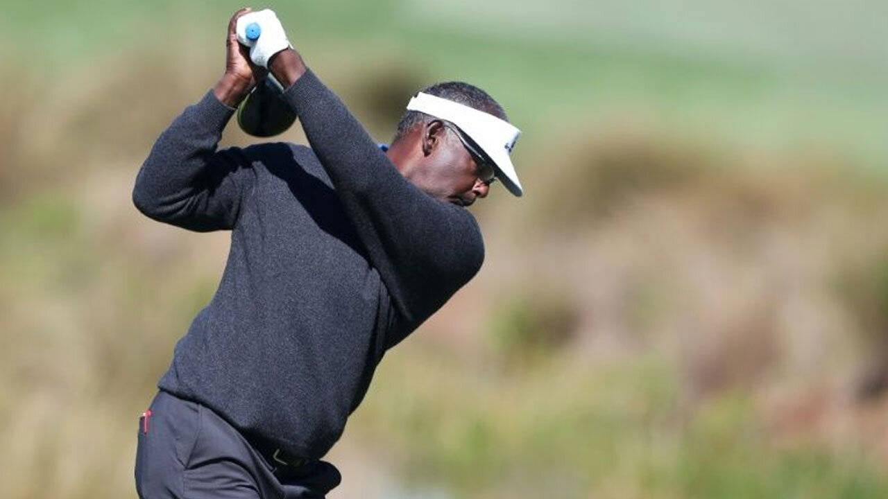 Vijay Singh, dark gray top, white visor, HD Desktop Wallpaper