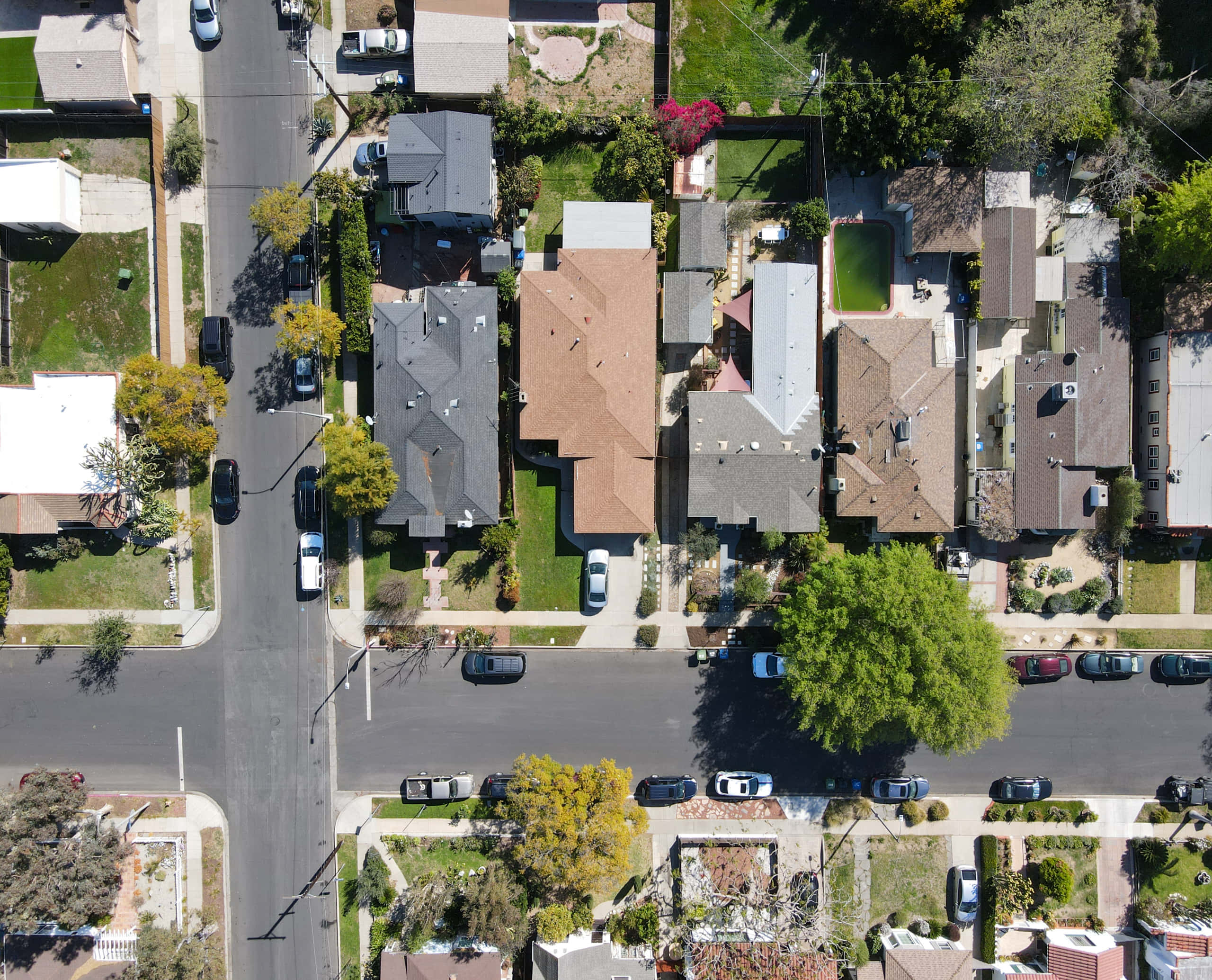 aerial view, suburban neighborhood, houses, 2K Desktop Wallpaper