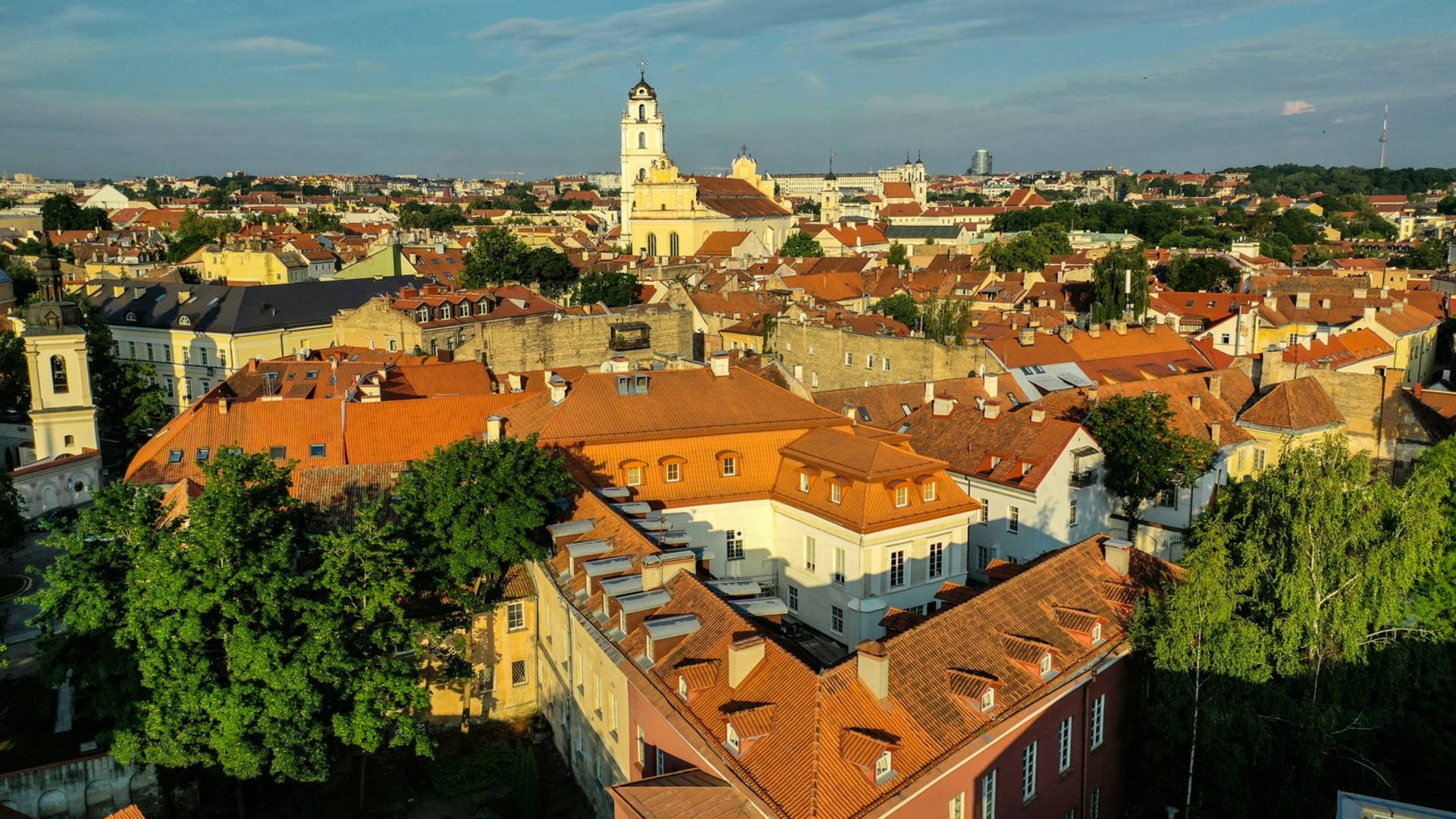 Vilnius, dusk, aerial view, Full HD Desktop Wallpaper