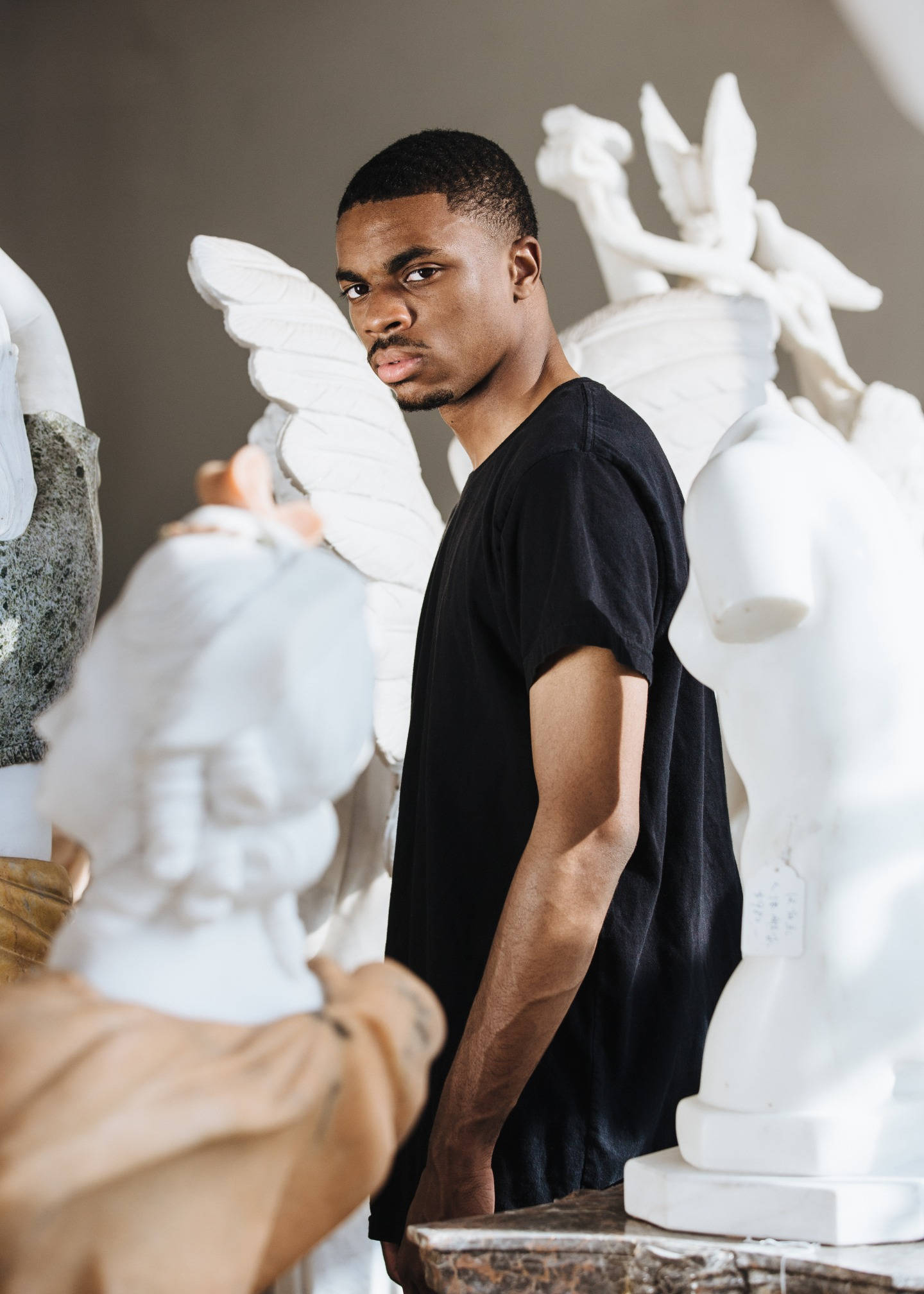 Vince Staples, black t-shirt, white marble angel statues, Full HD Phone Wallpaper