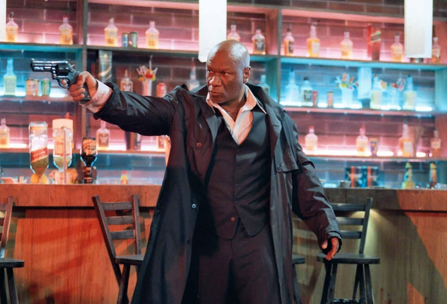 Ving Rhames, black trench coat, revolver, HD Desktop Wallpaper