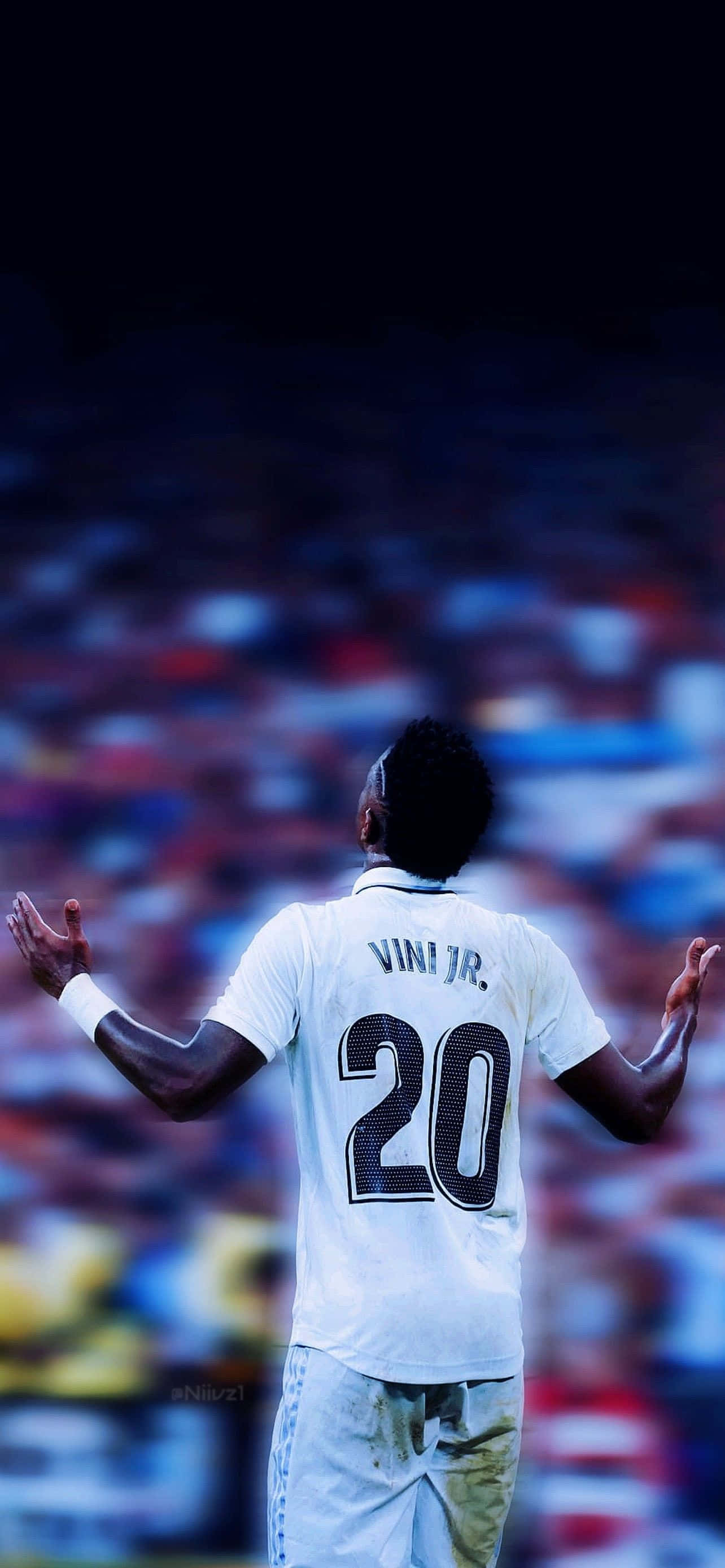 Vini Jr, white jersey, number 20, 2K Phone Wallpaper