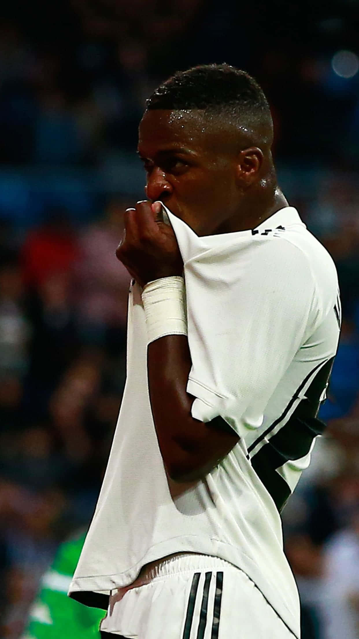 Vini Jr, white jersey, black stripes, Full HD Phone Wallpaper