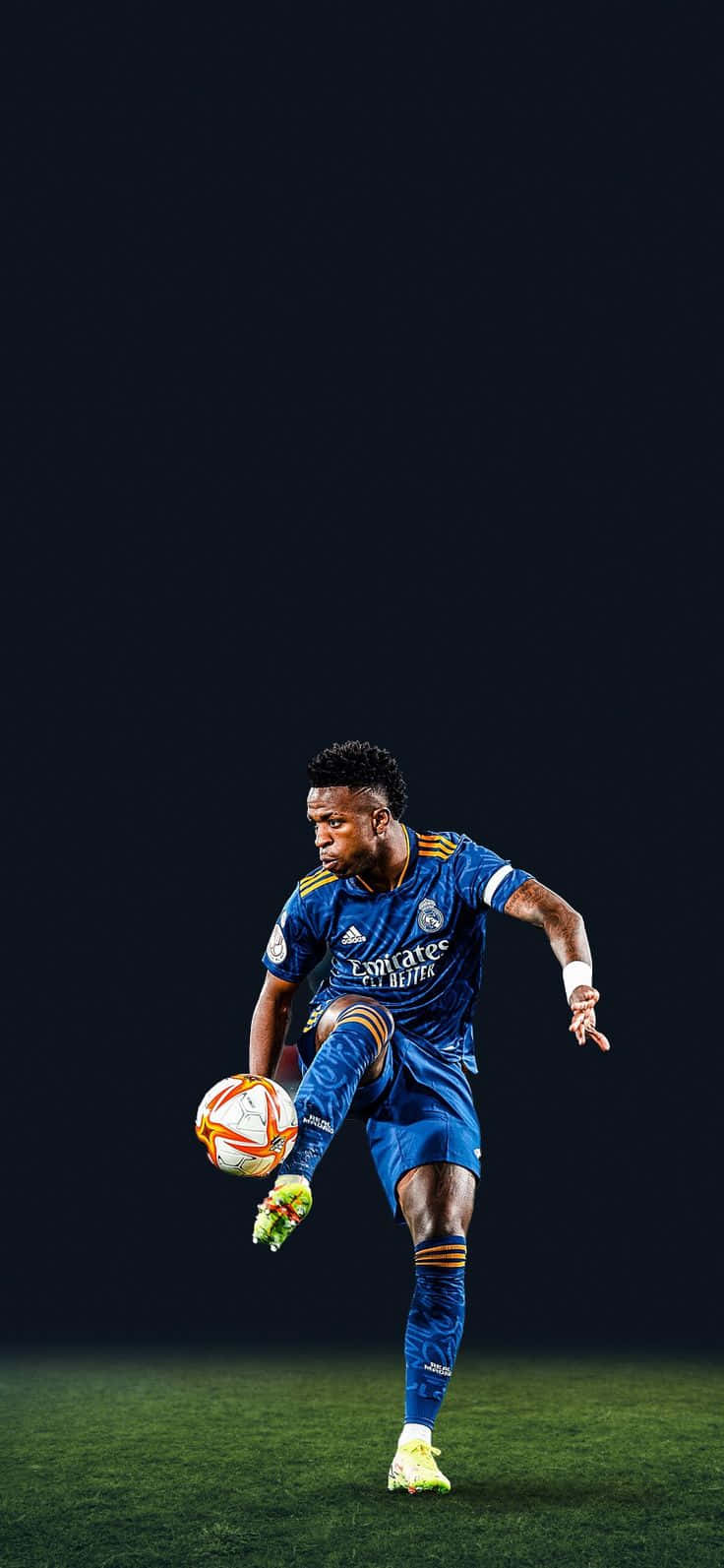 Vinicius Jr, blue Real Madrid kit, green pitch, HD Phone Wallpaper