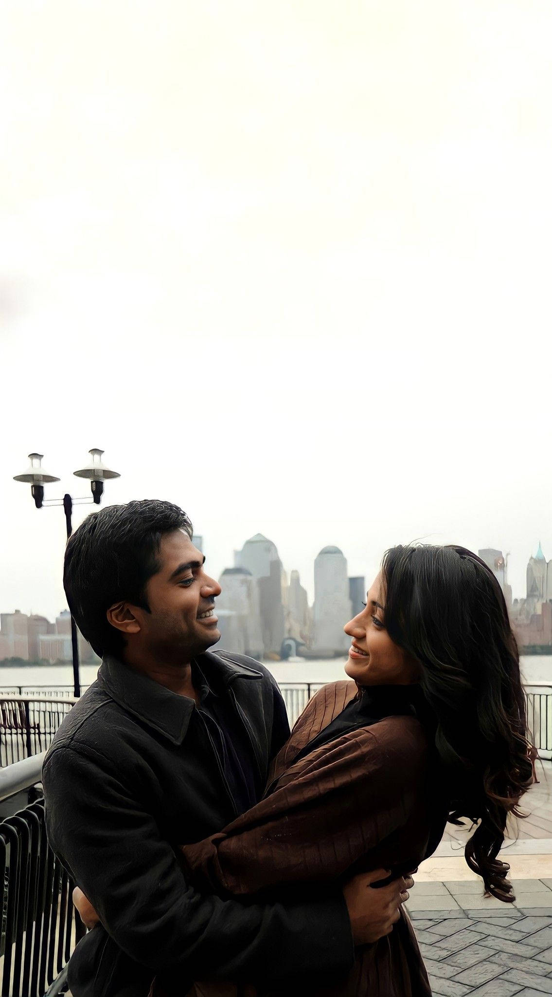 Vinnaithandi Varuvaya, couple, waterfront promenade, Full HD Phone Wallpaper