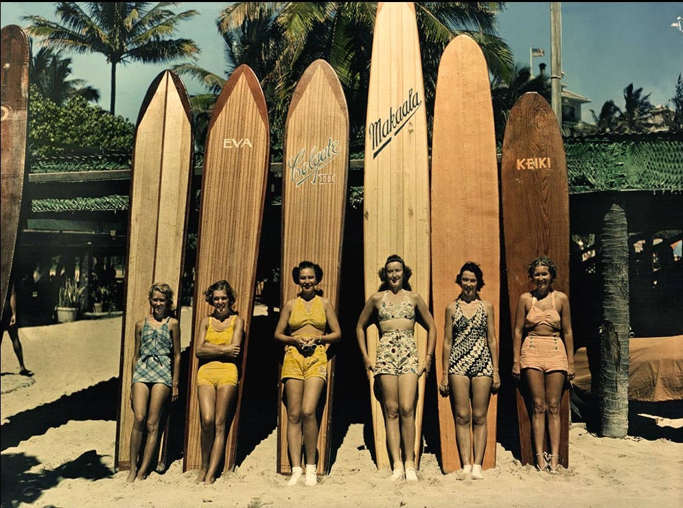 vintage swimsuits, tall wooden surfboards, sunny beach, SD Desktop Wallpaper