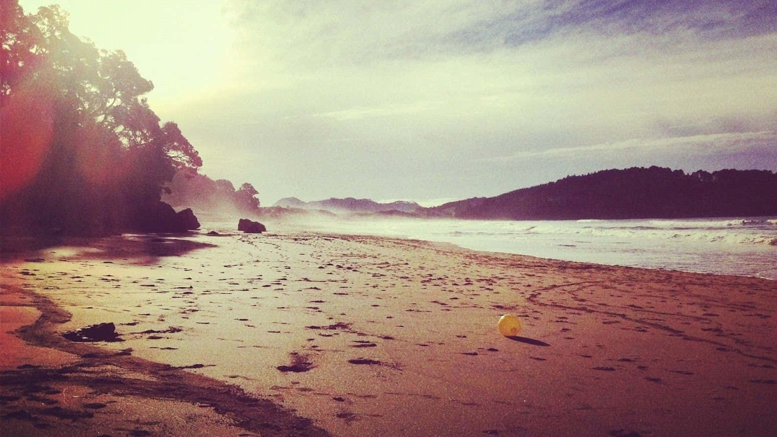vintage beach, sunrise, yellow ball, HD Desktop Wallpaper