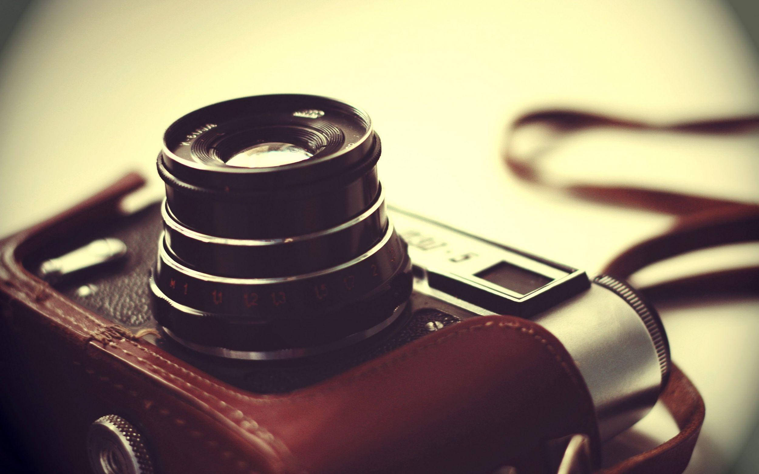 classic film camera, leather case, blurred strap, Full HD Desktop Wallpaper
