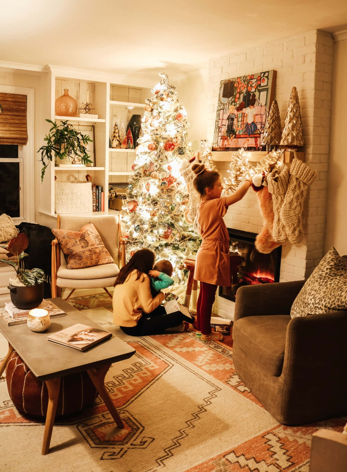 Christmas tree, living room, fireplace, HD Phone Wallpaper