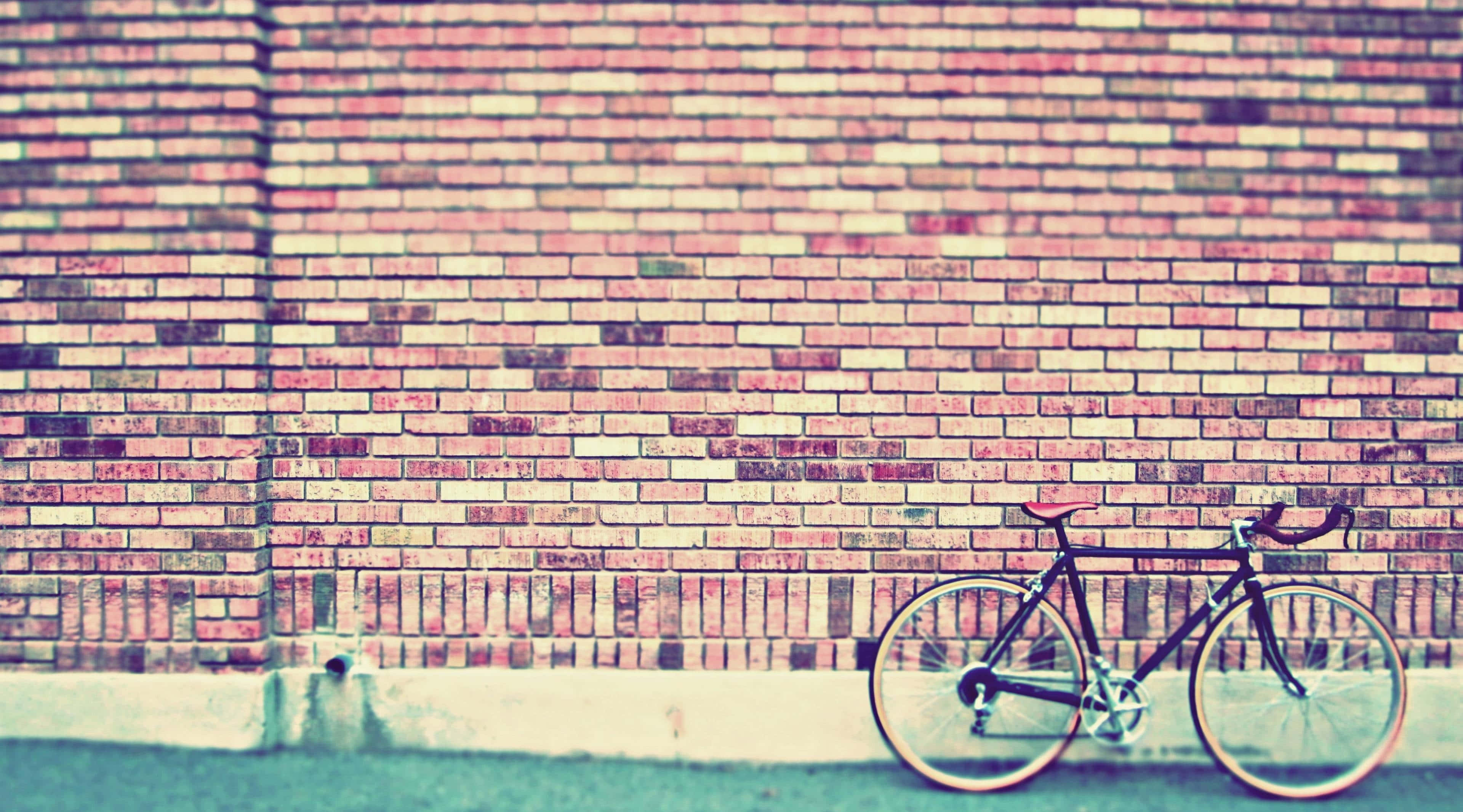 Vintage Desktop, bicycle, brick wall, 4K Desktop Wallpaper