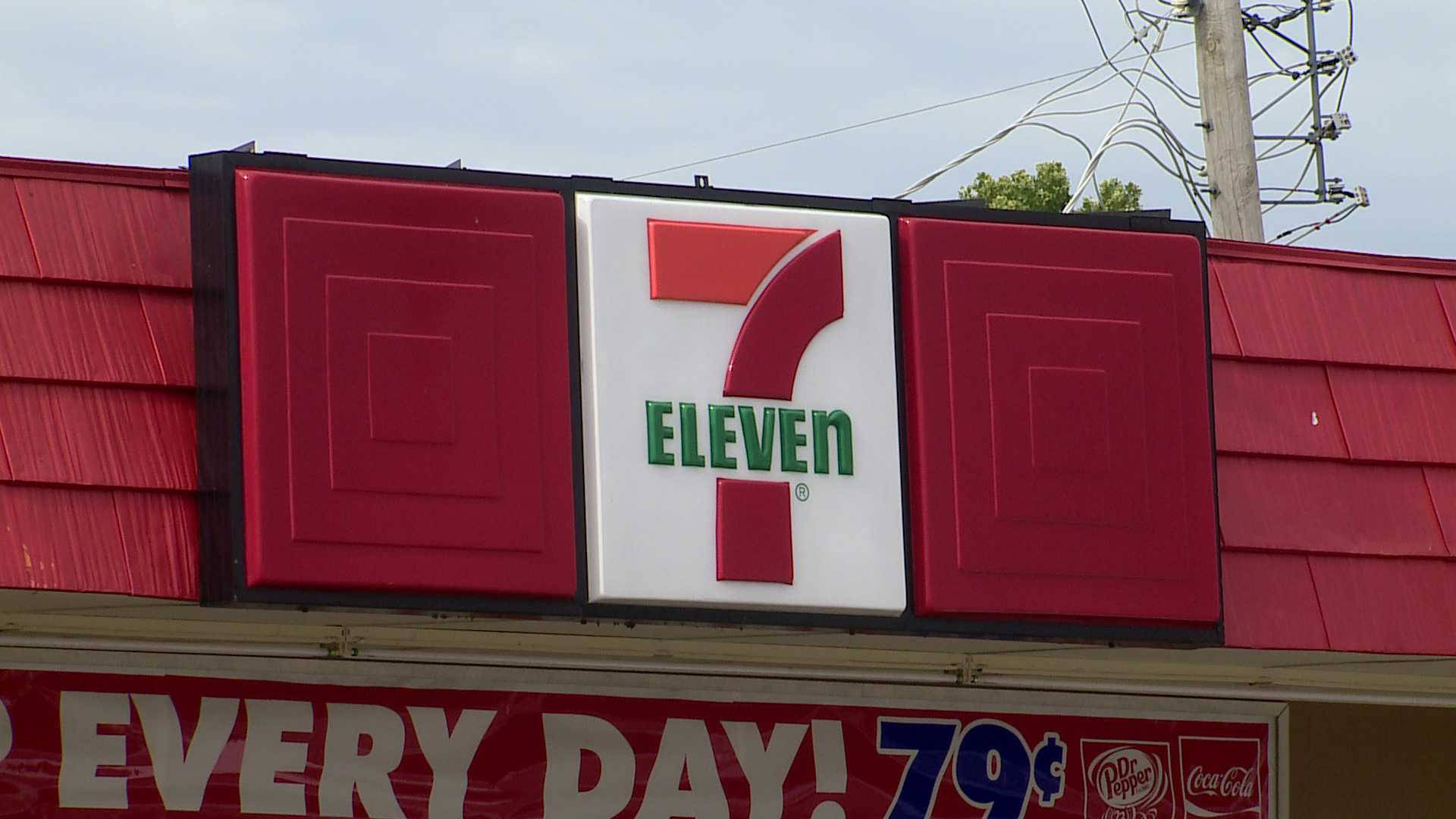 7 Eleven, red shingled roof, pale sky, Full HD Desktop Wallpaper