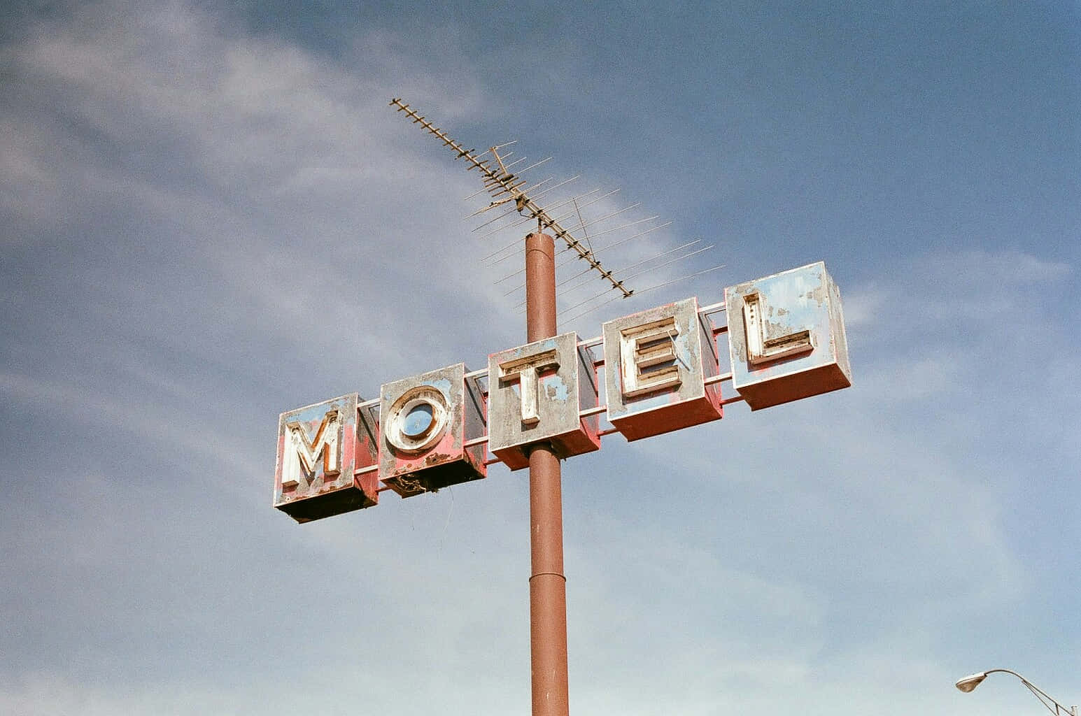 retro motel sign, peeling paint, antenna, HD Desktop Wallpaper