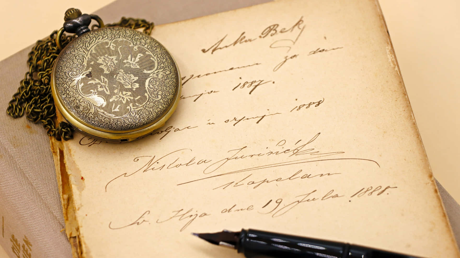 antique pocket watch, manuscript, aged handwritten letter, Full HD Desktop Wallpaper