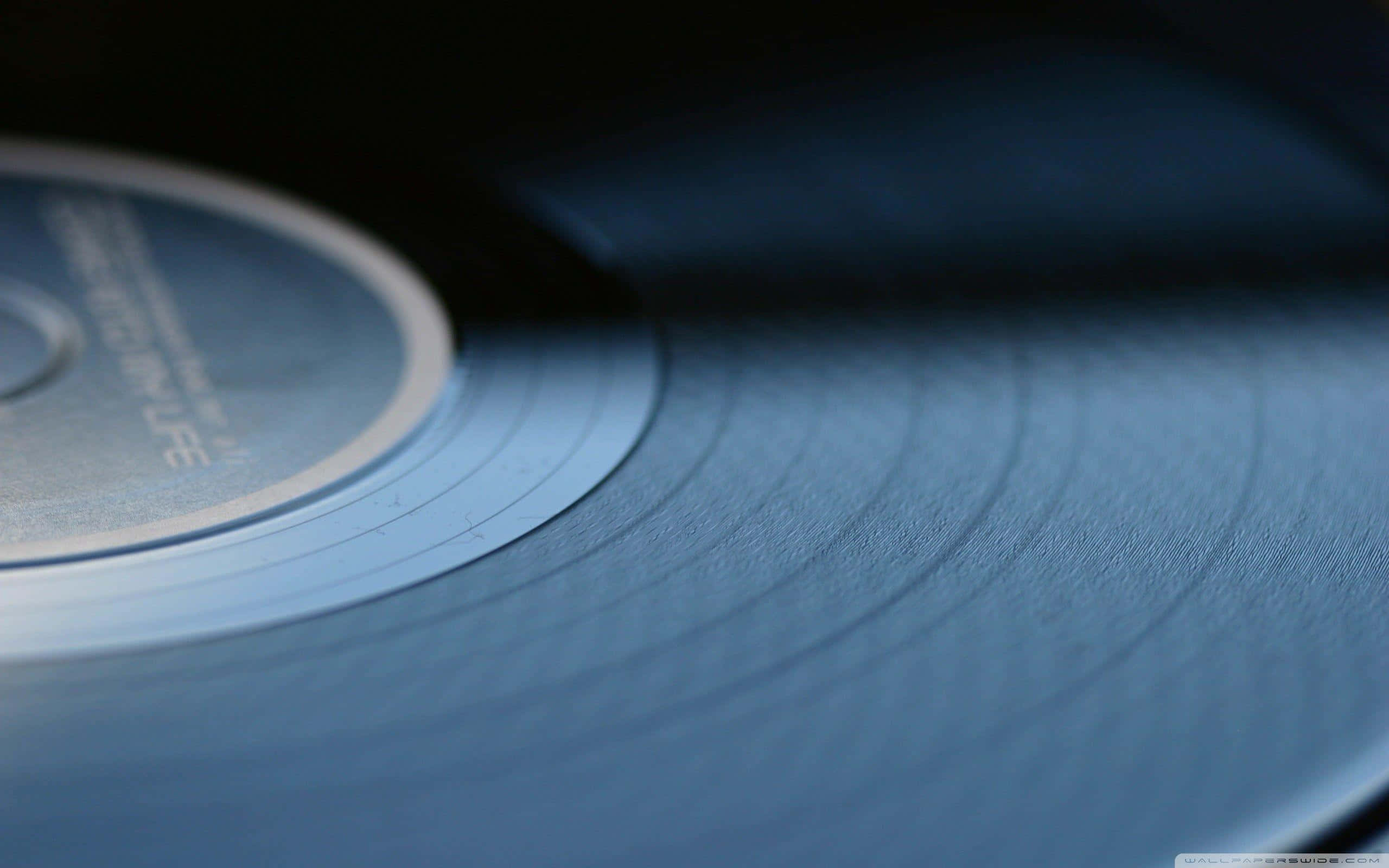 blue vinyl record, grooves, label, 2K Desktop Wallpaper