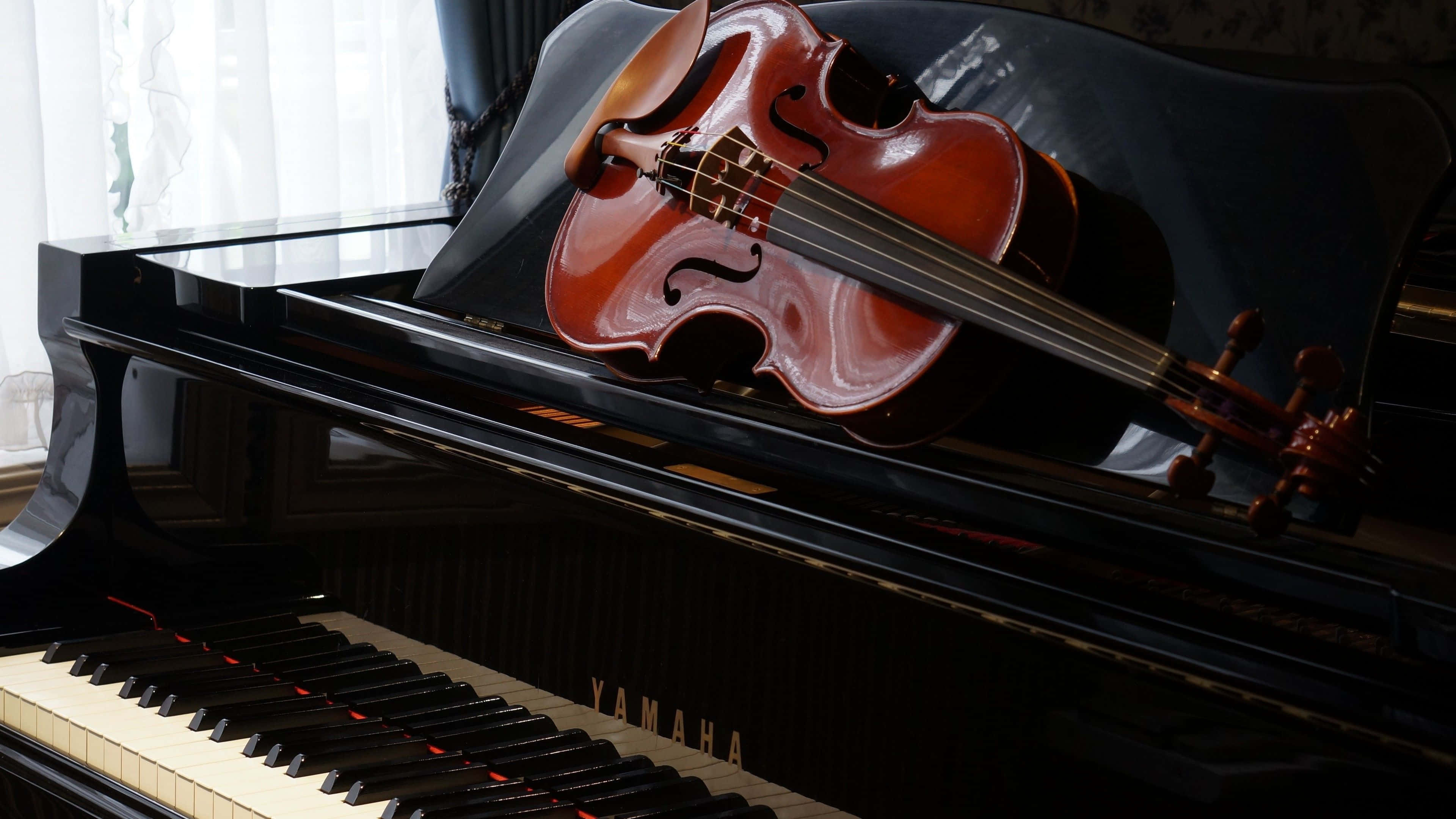 violin, glossy brown, black grand piano, 4K Desktop Wallpaper