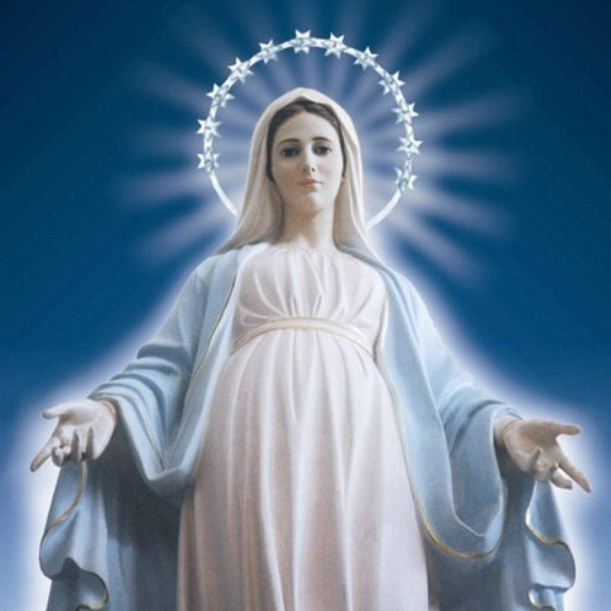 Virgin Mary, glowing circle of stars, radiant star halo, SD Desktop Wallpaper