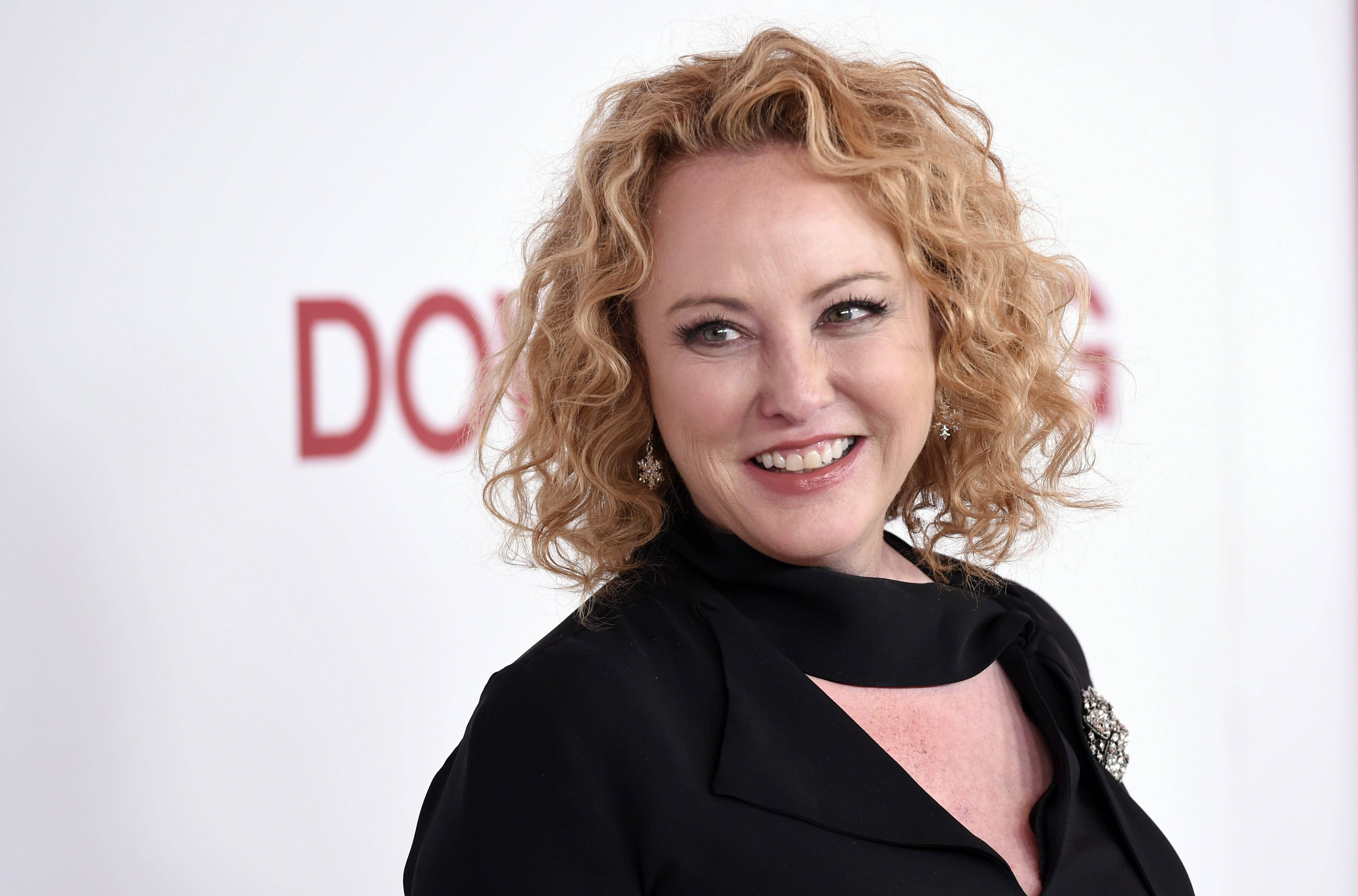Virginia Madsen, curly blonde hair, black dress, 2K Desktop Wallpaper