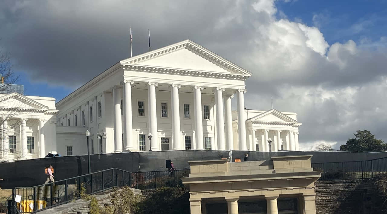 Virginia State Capitol, temporary black barriers, white neoclassical building, HD Desktop Wallpaper