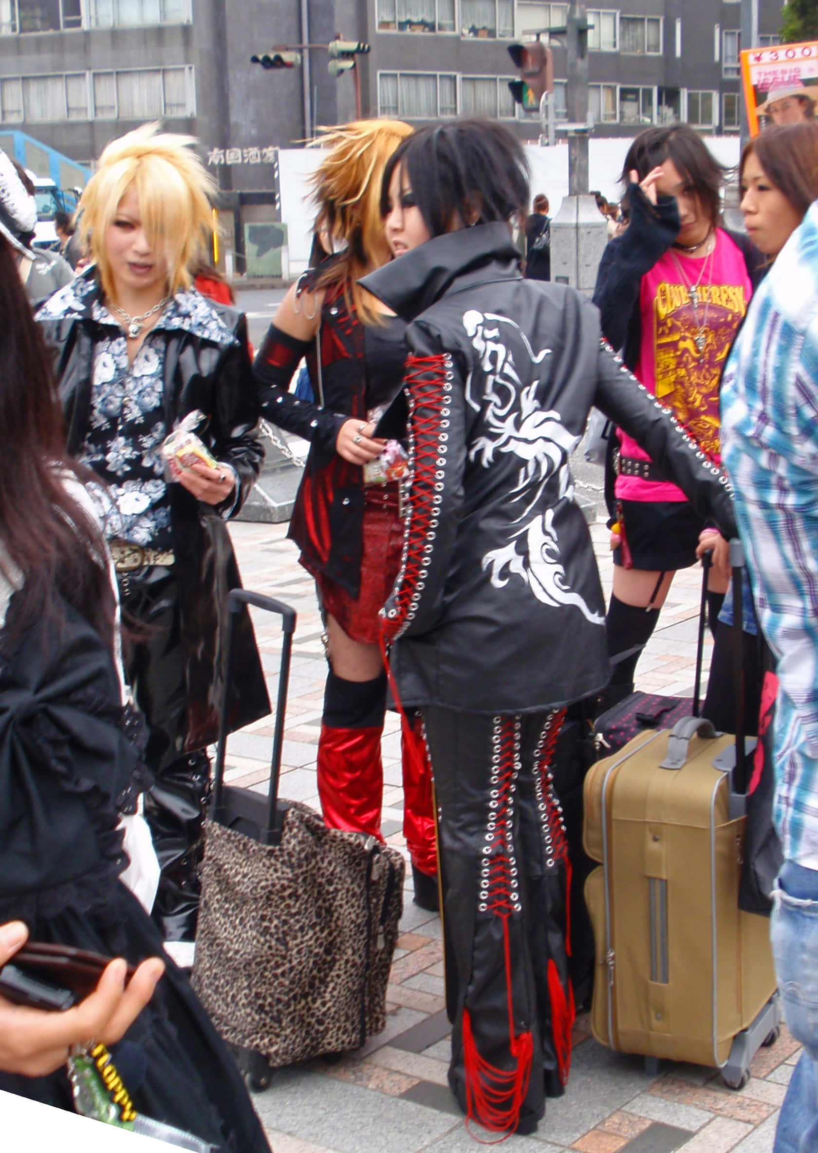 Visual Kei, street scene, city plaza, Full HD Phone Wallpaper