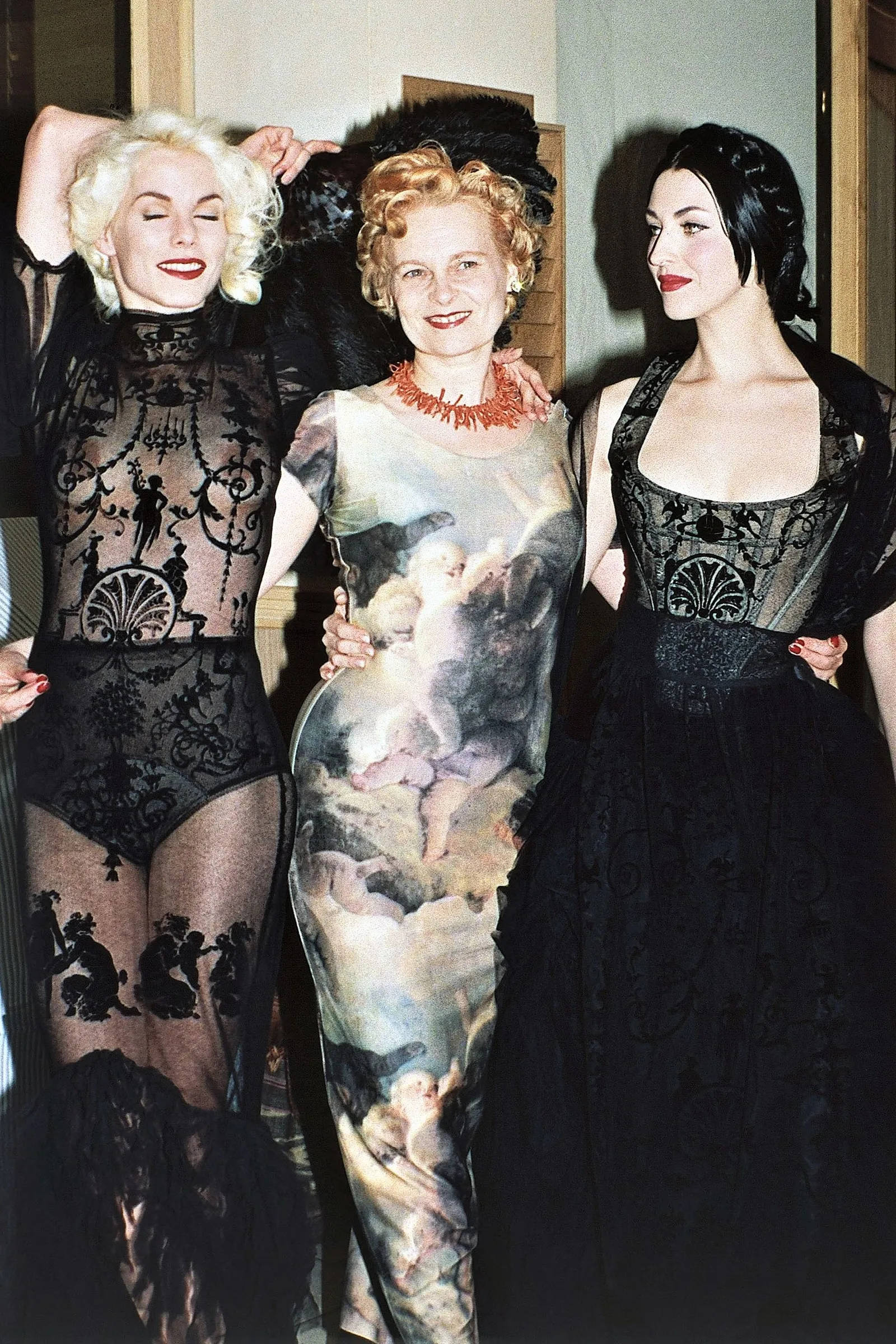 Vivienne Westwood, black lace, painted gown, Full HD Phone Wallpaper
