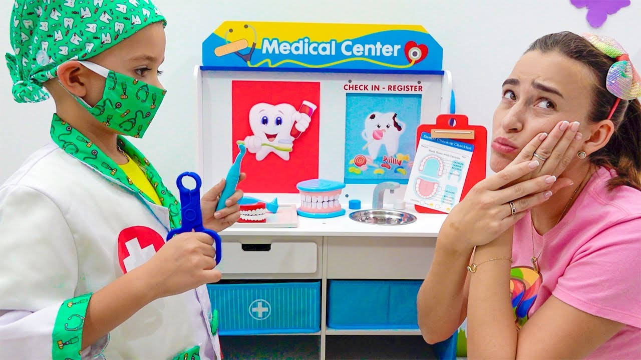 Vlad and Niki, green surgical gear, colorful toy dental clinic, HD Desktop Wallpaper