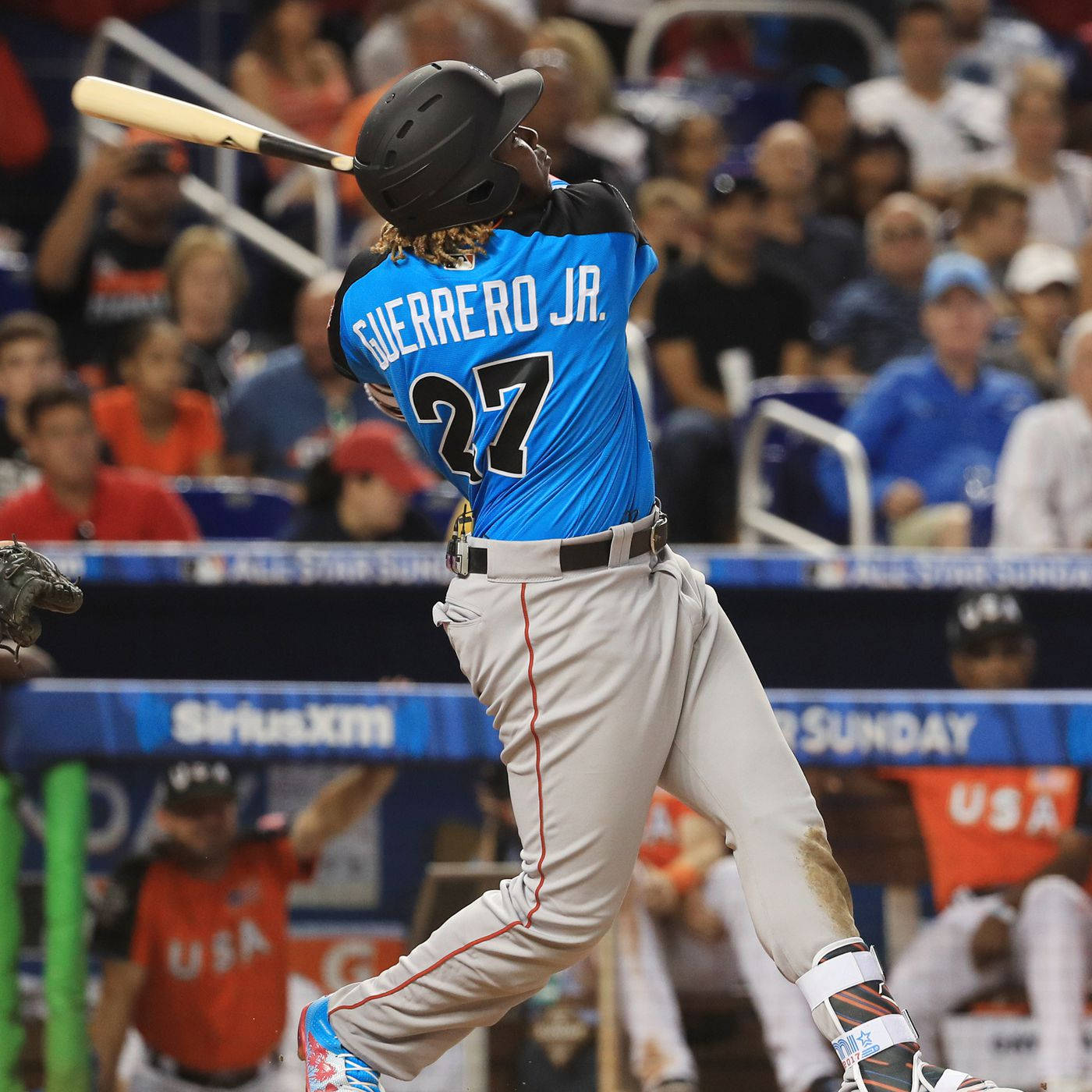 Vladimir Guerrero Jr, blue jersey, bat, HD Desktop Wallpaper