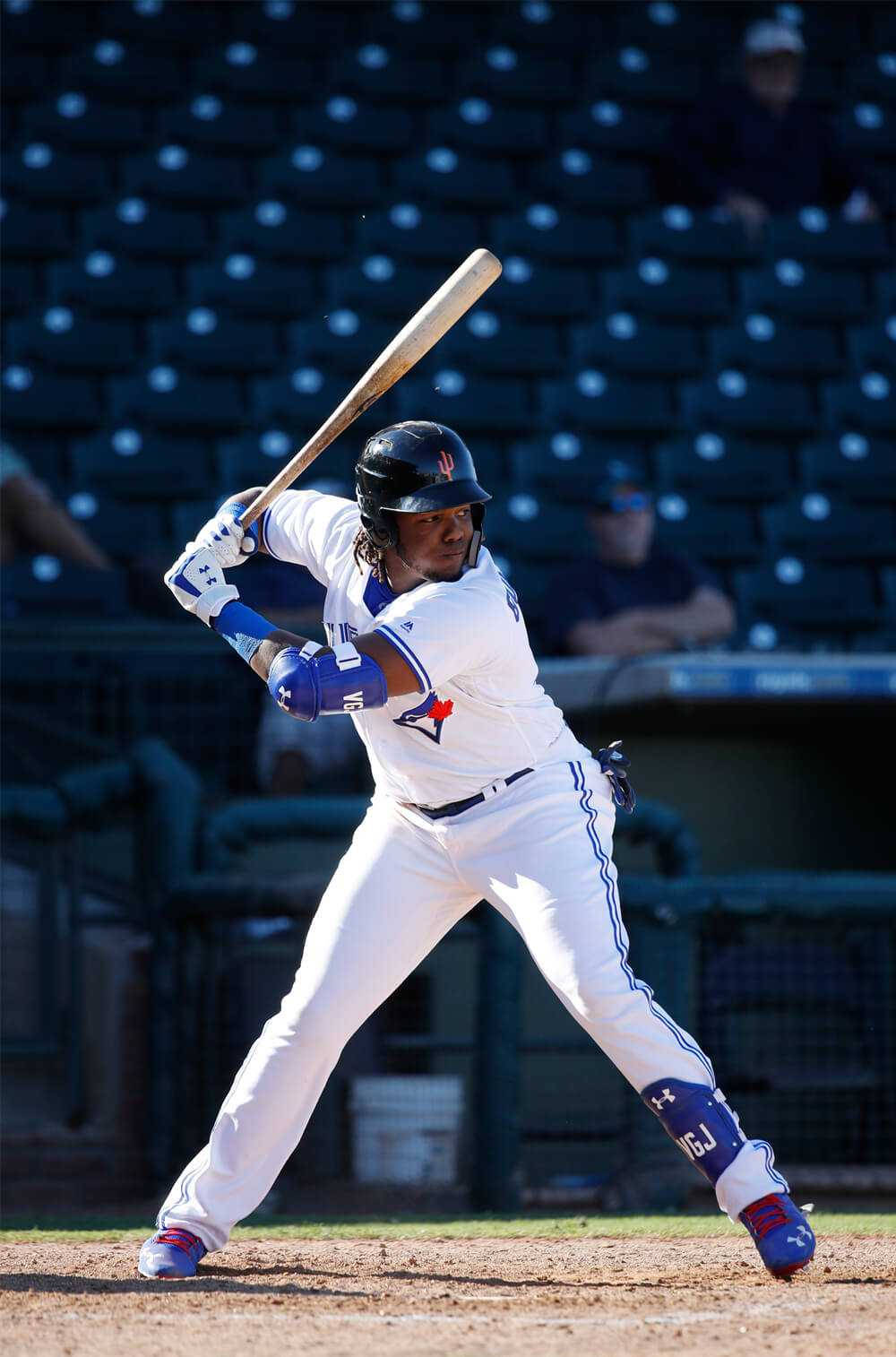Vladimir Guerrero Jr, white uniform, bat, HD Phone Wallpaper