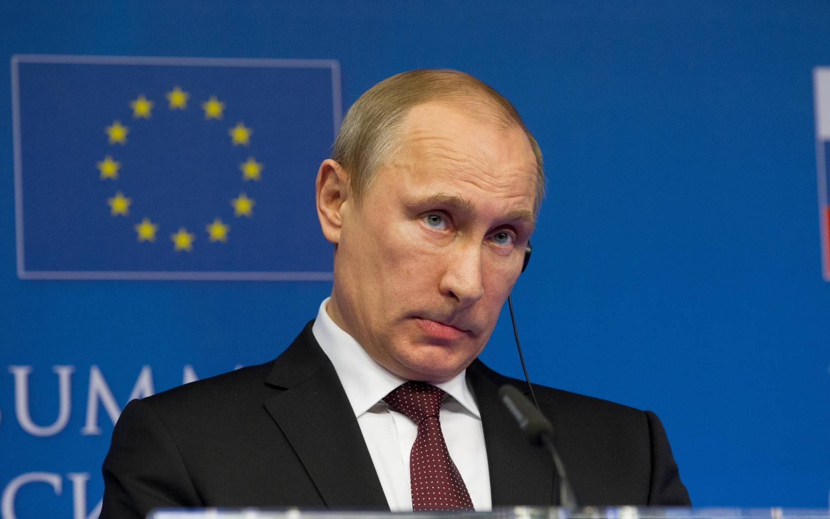 Vladimir Putin, dark suit, red tie, HD Desktop Wallpaper