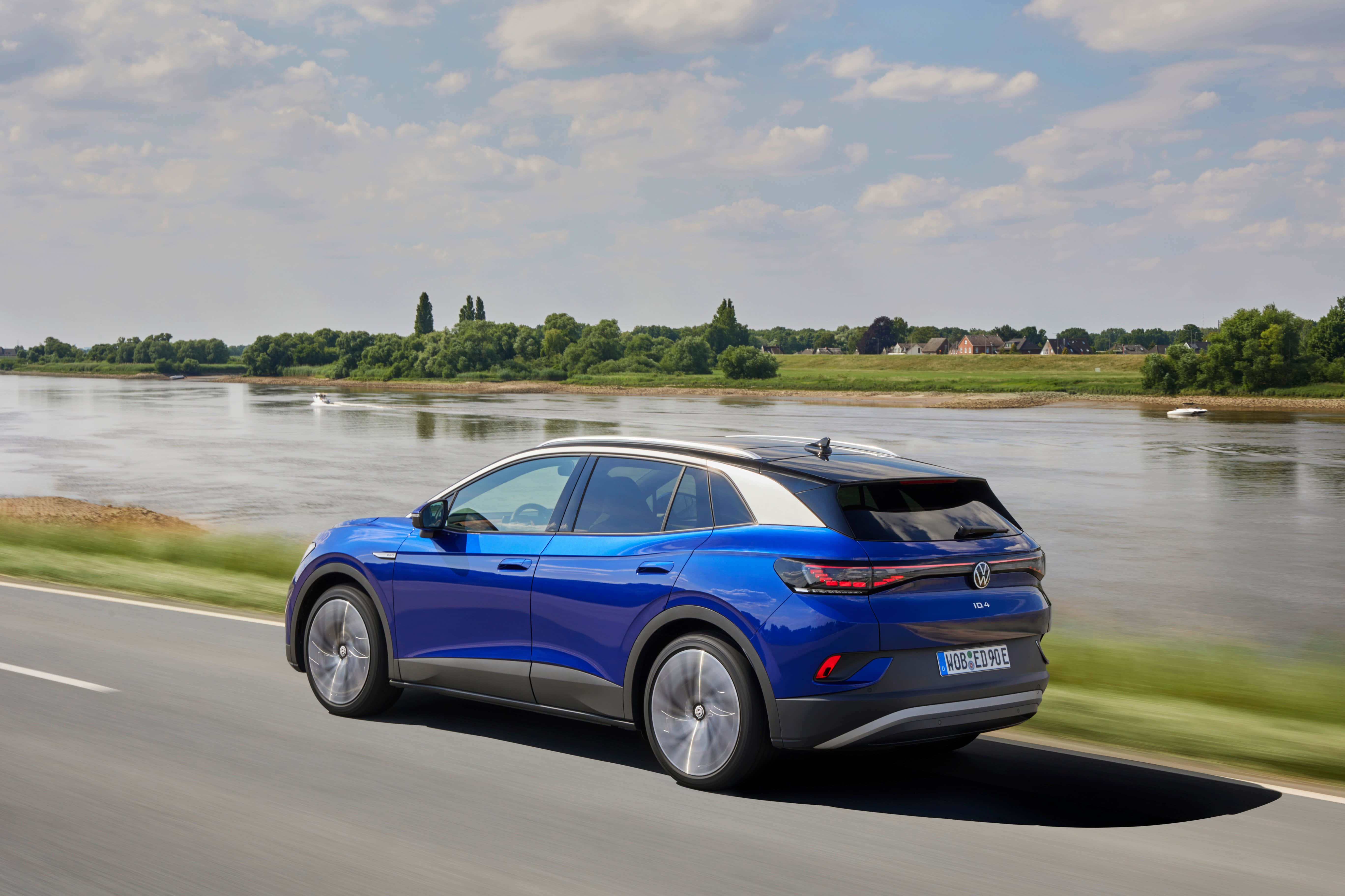 Volkswagen ID.4, electric SUV, riverbank road, 5K Desktop Wallpaper