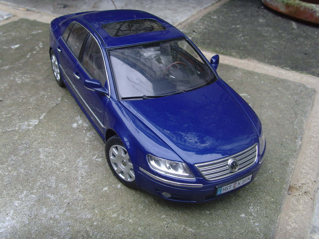 Volkswagen Phaeton, blue, glossy, SD Desktop Wallpaper