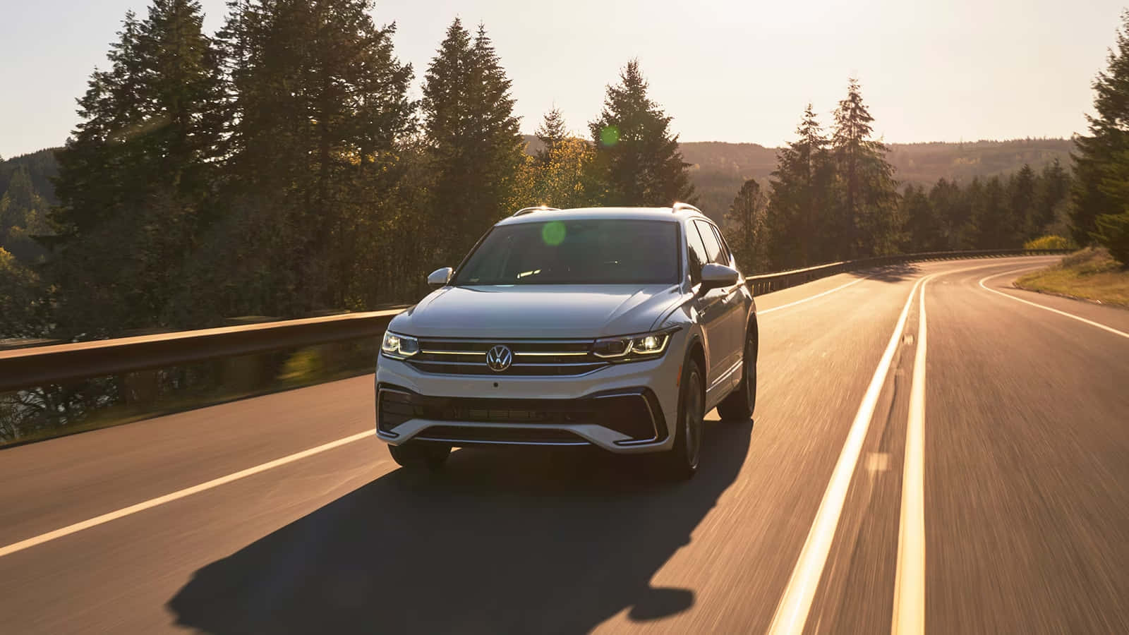 Volkswagen Tiguan, silver, winding mountain road, HD Desktop Wallpaper