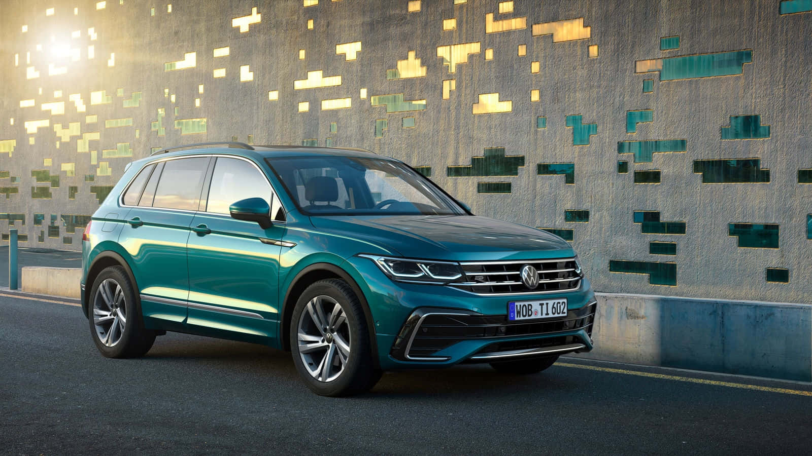 Volkswagen Tiguan, teal, golden sunlight, HD Desktop Wallpaper