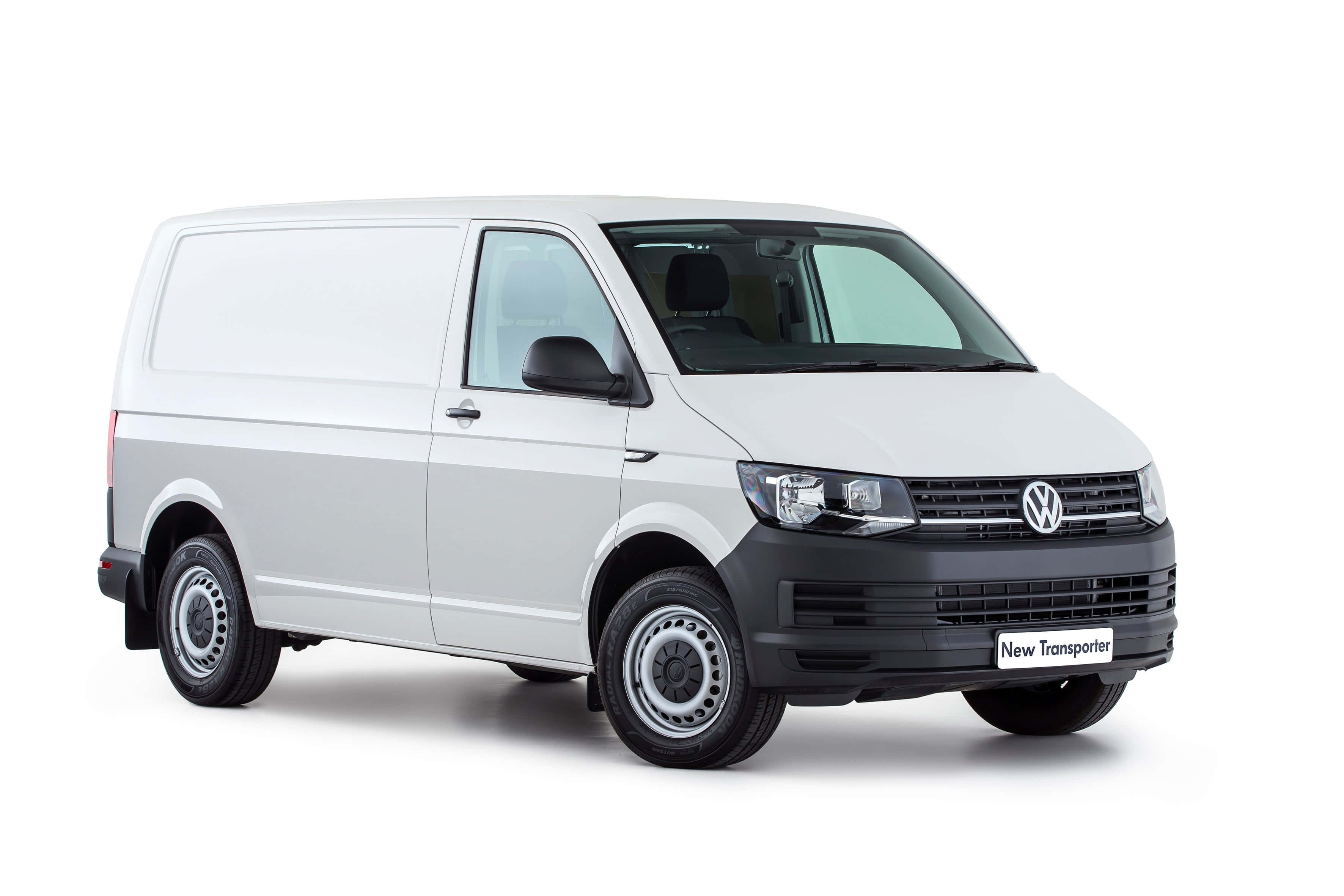 Modern Volkswagen Transporter, white Volkswagen Transporter, studio lighting, 2K Desktop Wallpaper