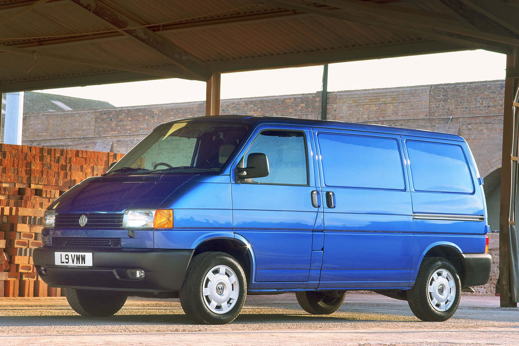Volkswagen Transporter, vibrant blue, coastal road trip, HD Desktop Wallpaper