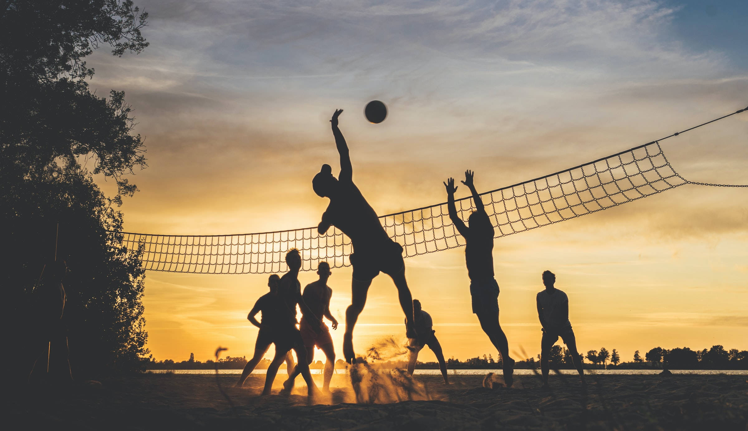 beach volleyball players, golden sunset sky, water, Full HD Desktop Wallpaper