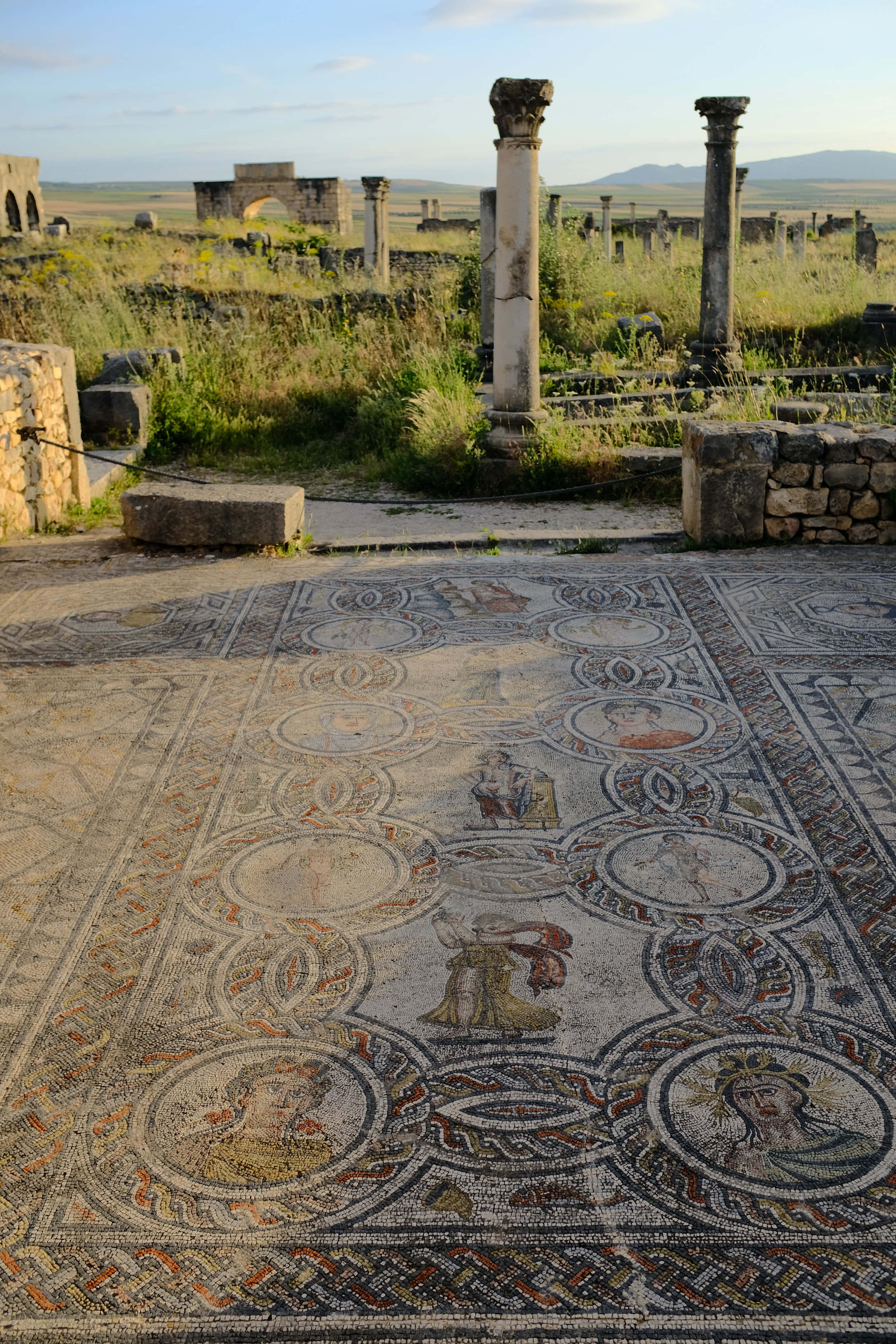 Volubilis, stone floor, columns, 2K Phone Wallpaper