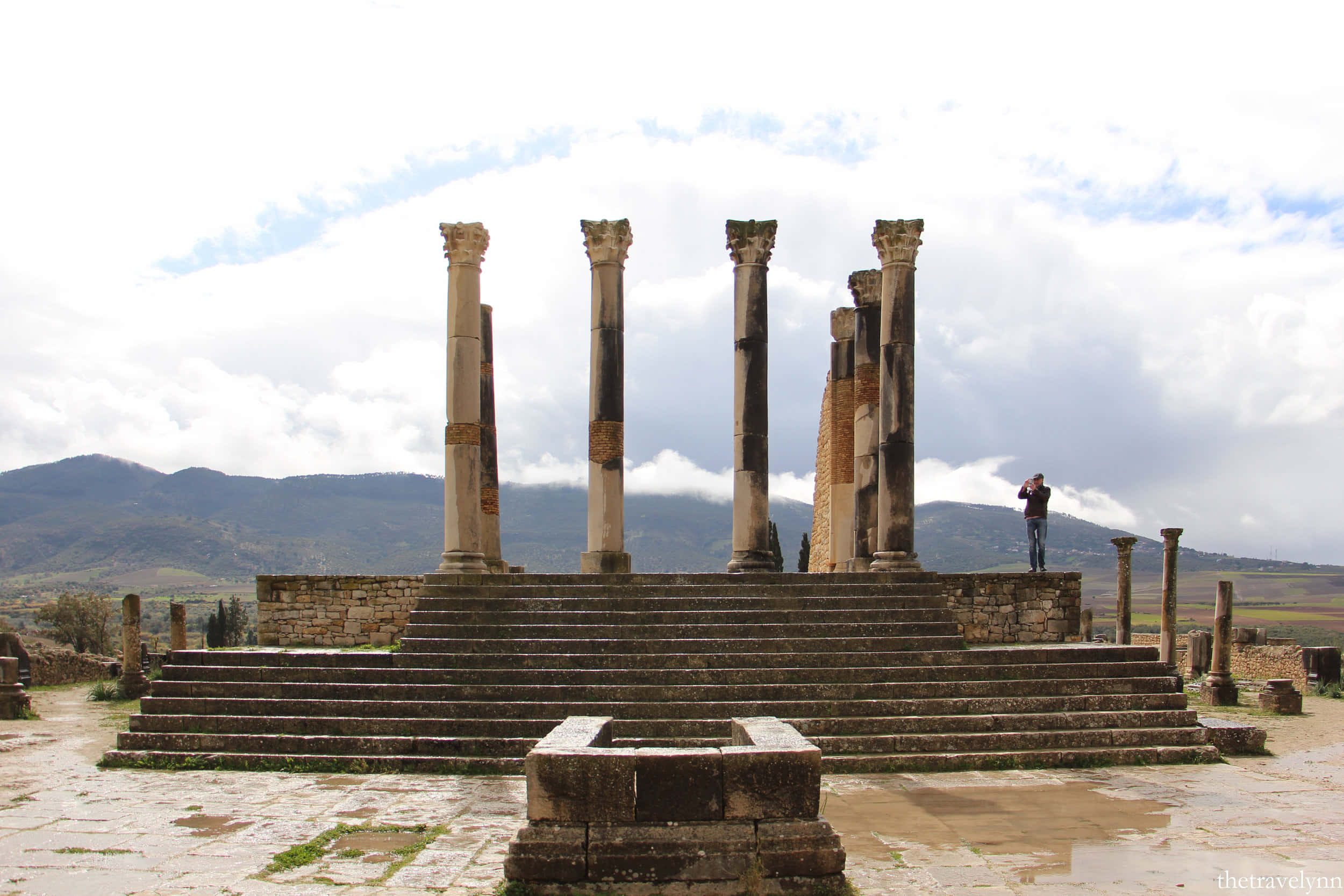 Volubilis, pedestal base, ancient stone temple ruins, Full HD Desktop Wallpaper