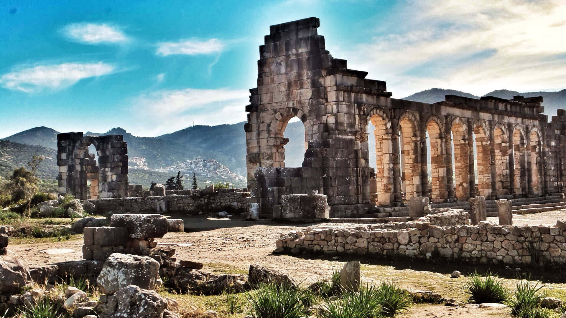 Volubilis, ancient stone ruins, arched columns, Full HD Desktop Wallpaper