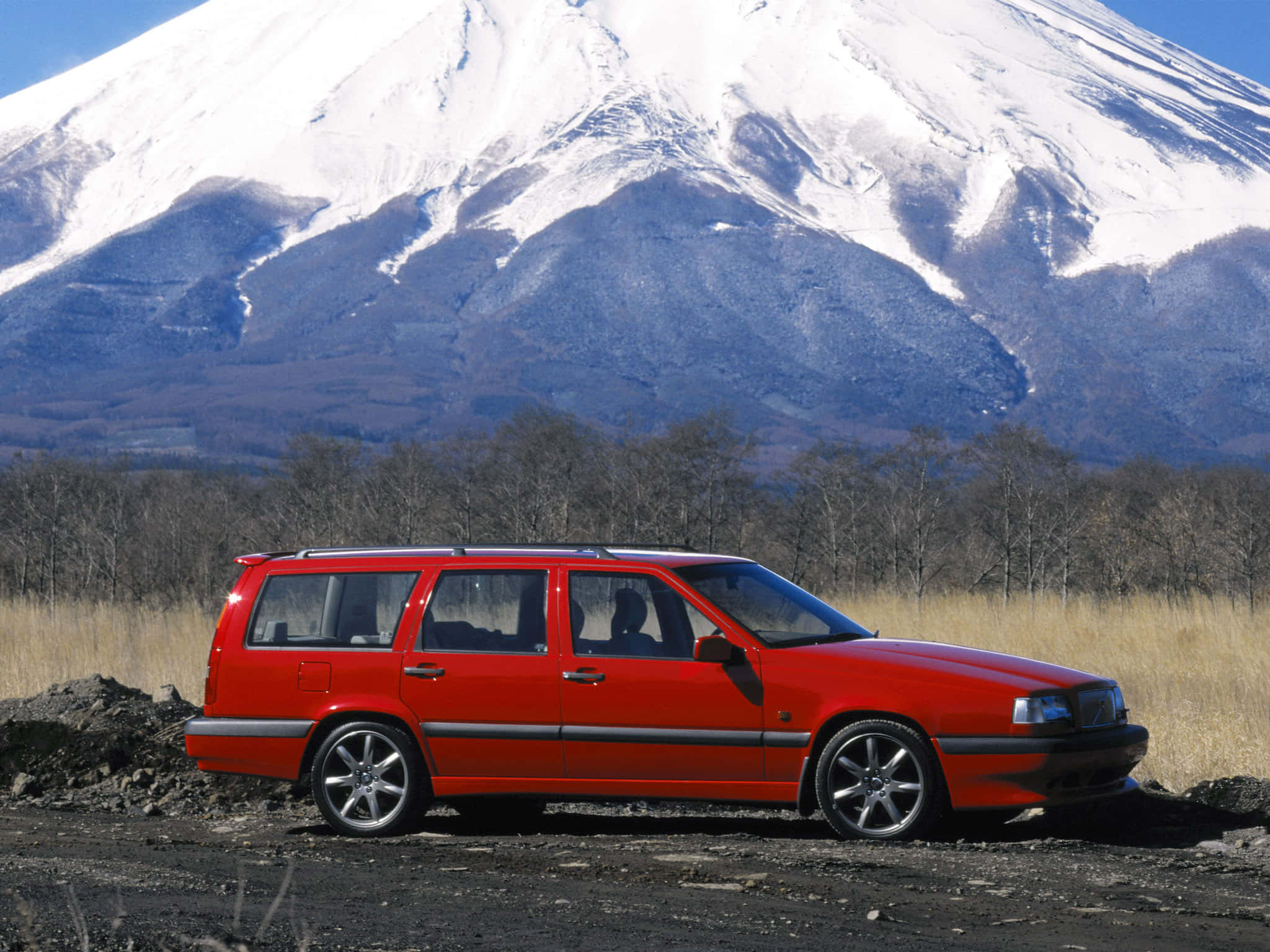 Volvo 850, red station wagon, gravel, Full HD Desktop Wallpaper
