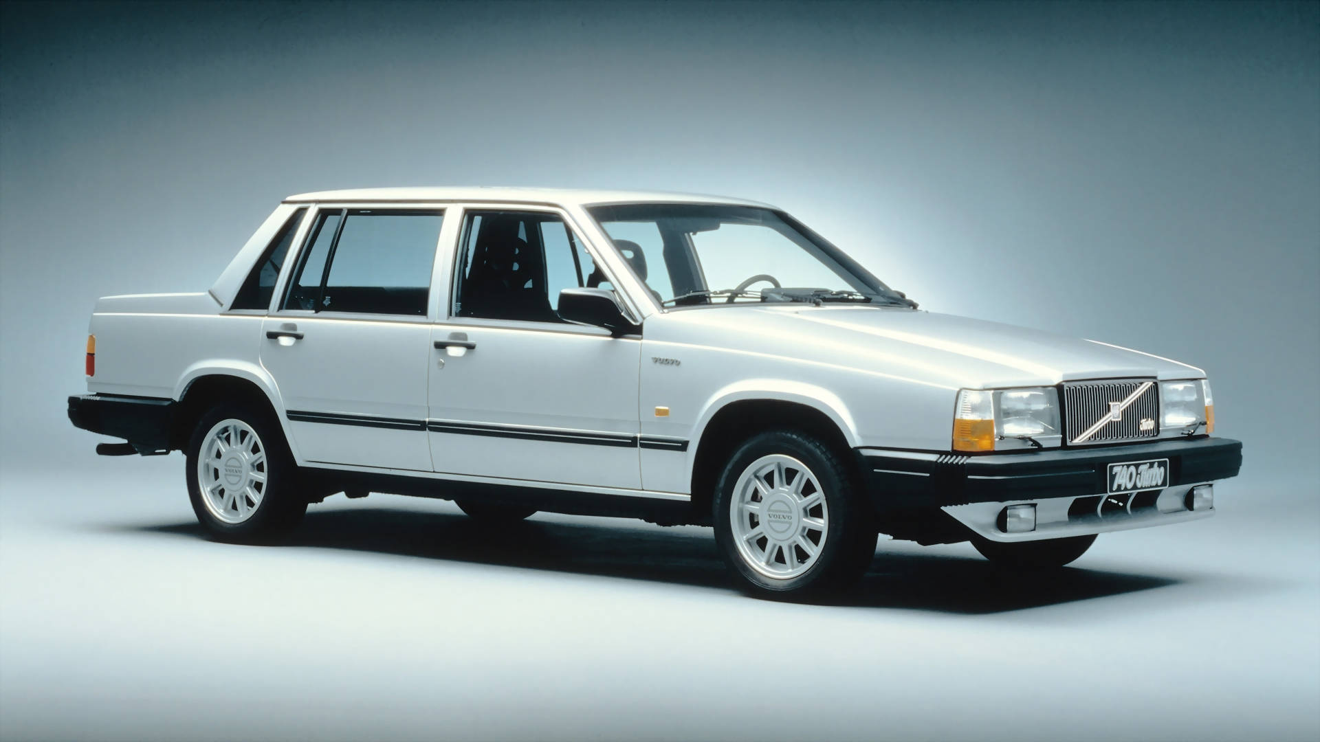 Volvo 740, white sedan, minimalist studio, Full HD Desktop Wallpaper