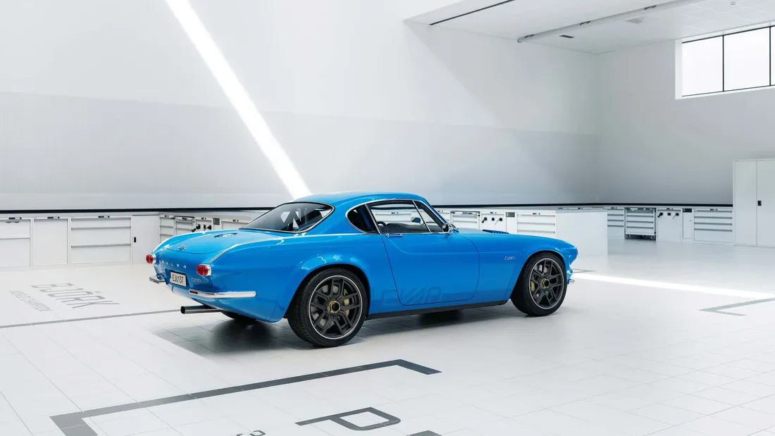 Volvo P1800