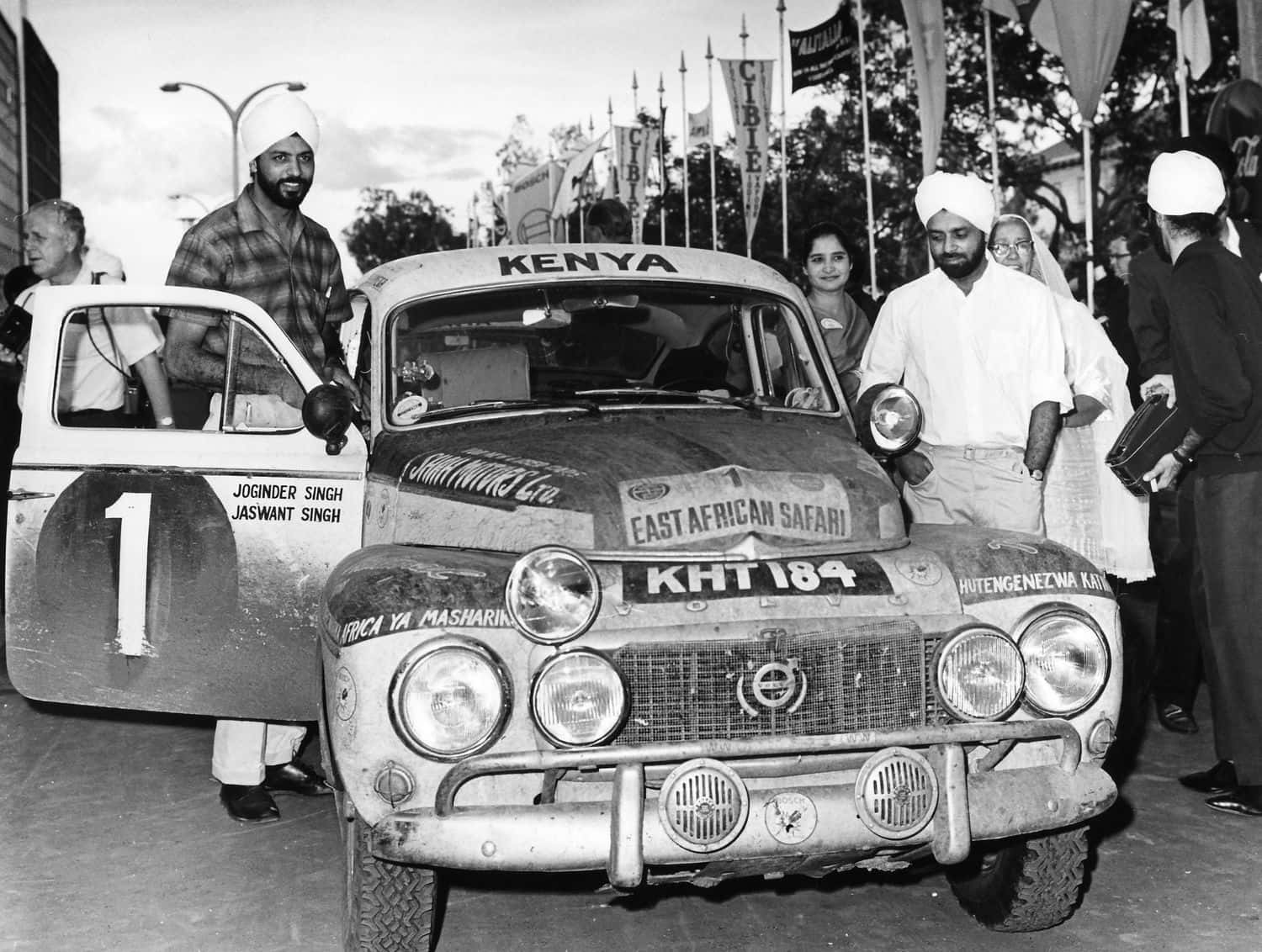 Volvo Pv544, vintage rally car, mud, HD Desktop Wallpaper