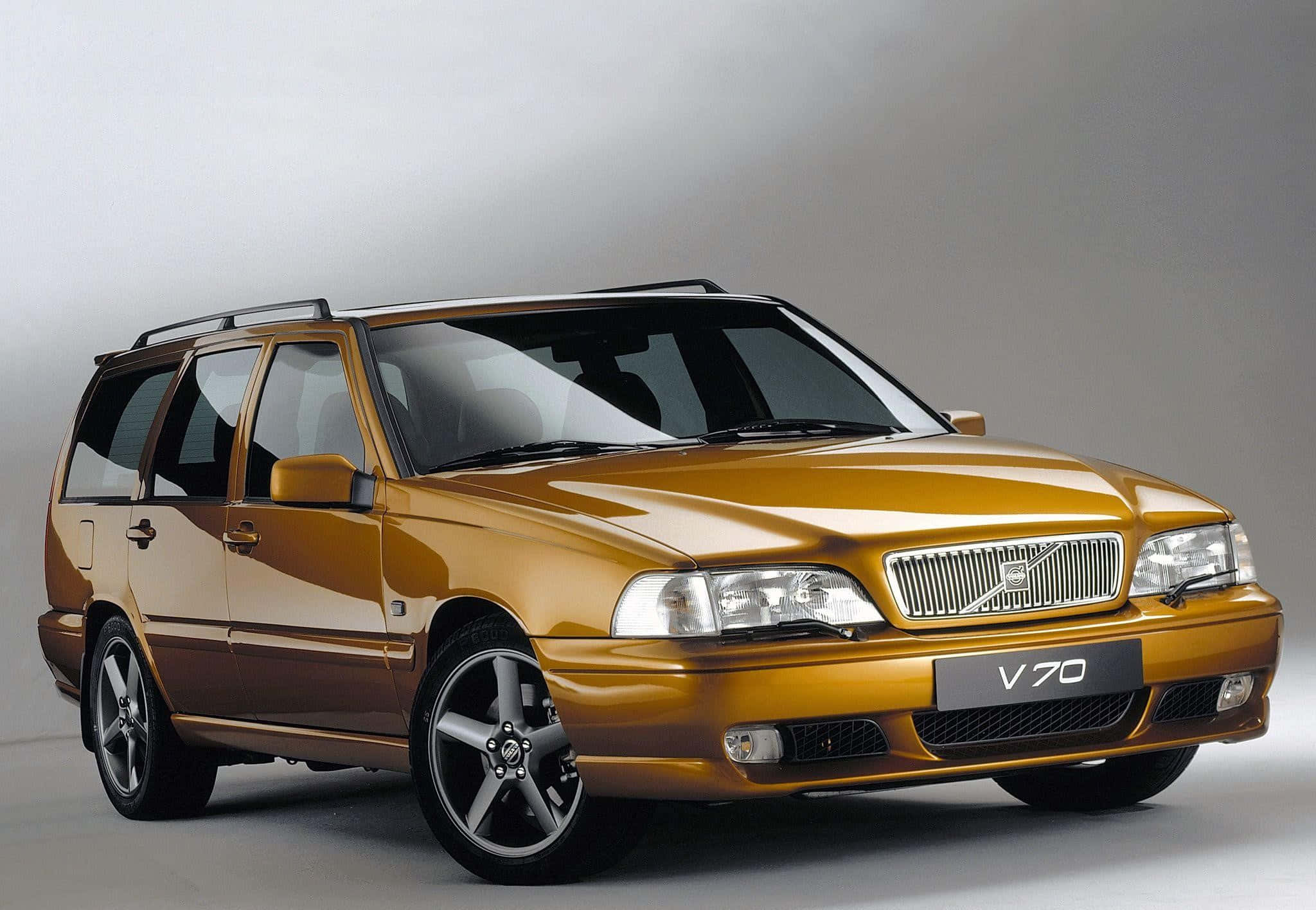 Volvo V70, gold, black roof rails, Full HD Desktop Wallpaper