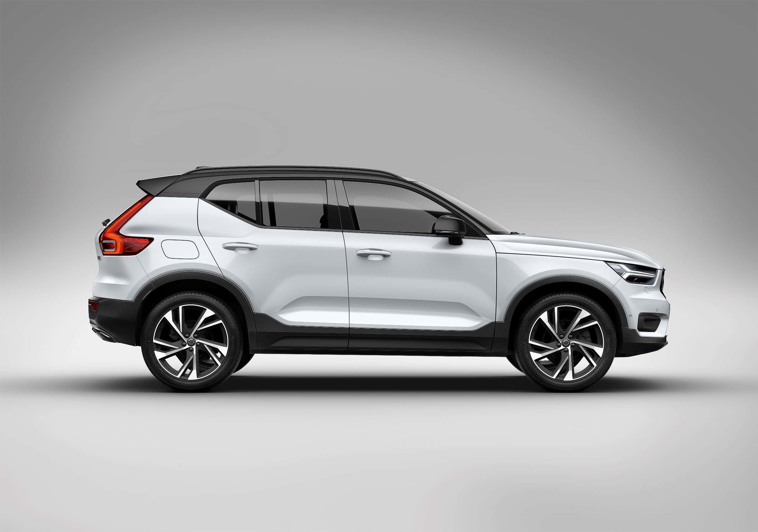 Volvo XC40, silver, black trim, Full HD Desktop Wallpaper