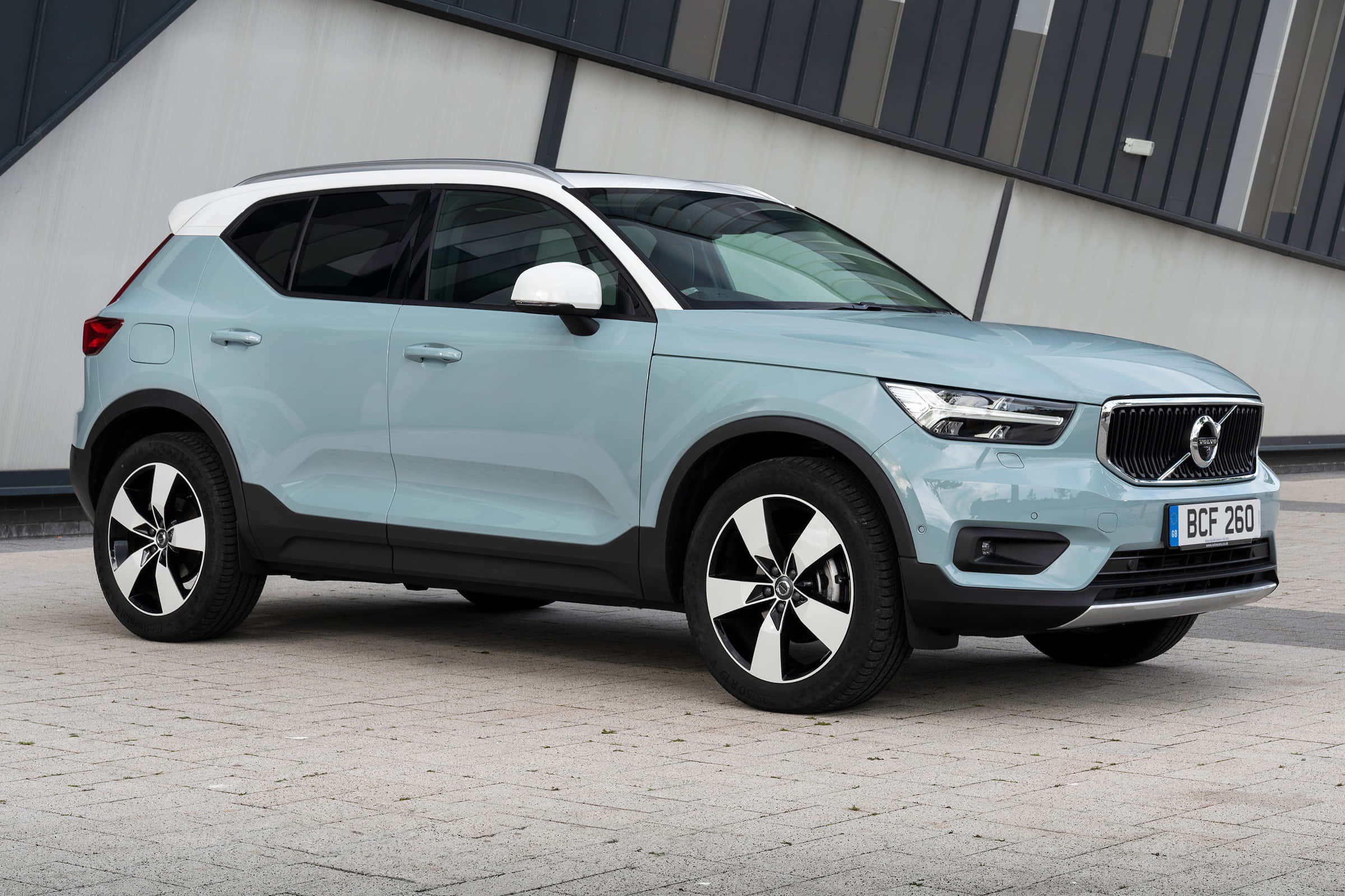 Volvo XC40, light blue, paved surface, Full HD Desktop Wallpaper