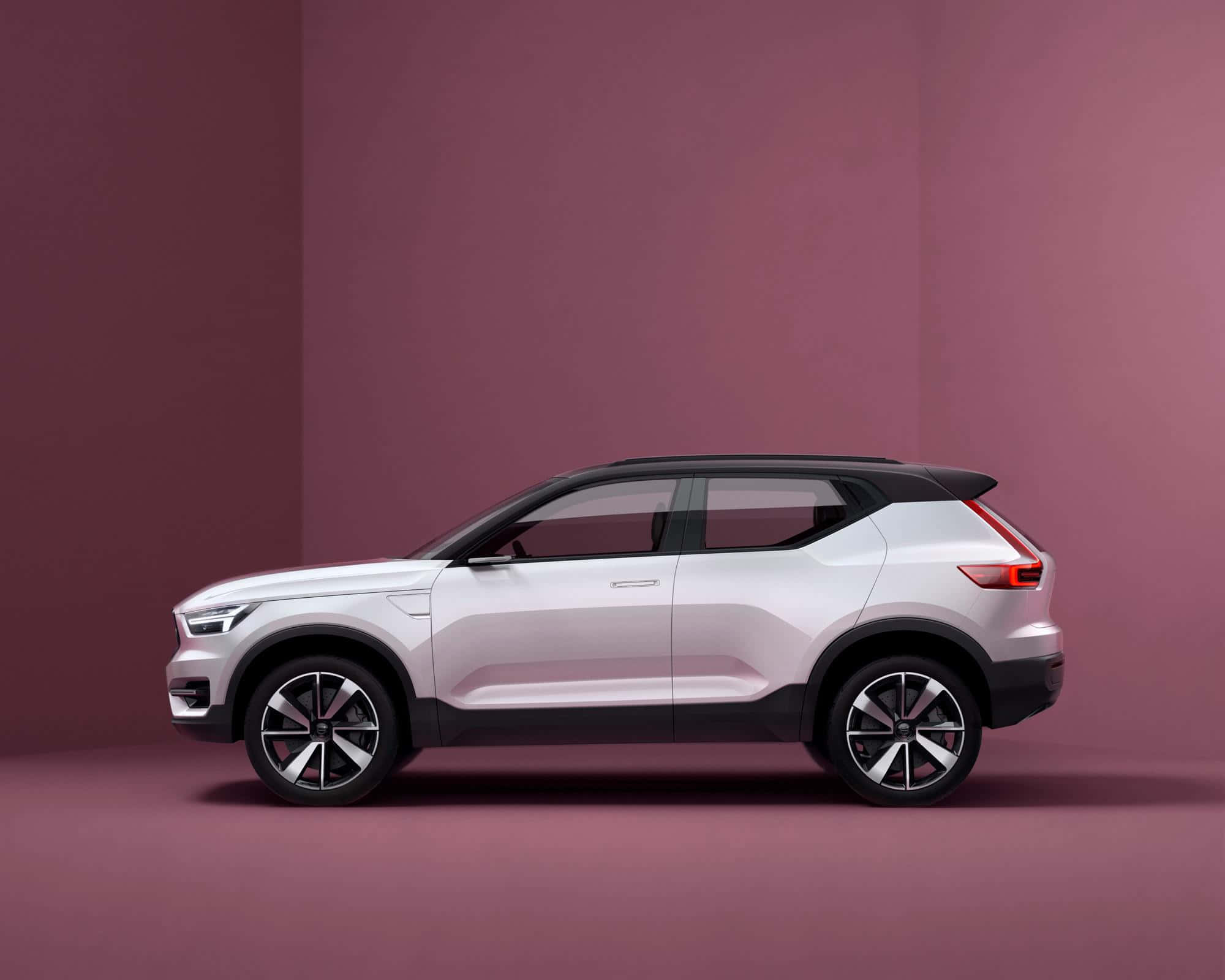 Volvo XC40, silver, black accents, Full HD Desktop Wallpaper