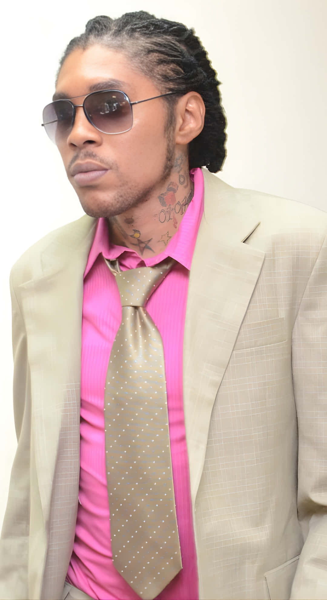 Vybz Kartel, beige suit, pink shirt, Full HD Phone Wallpaper