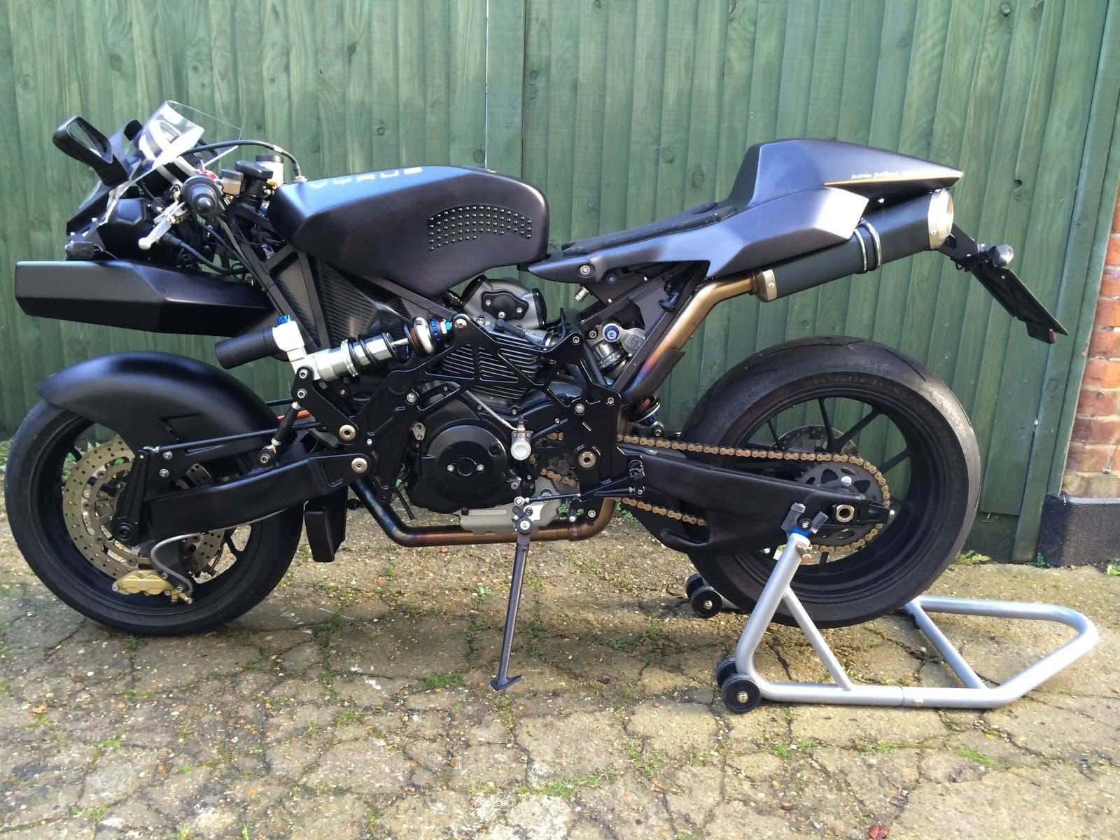 Vyrus Motorcycle, matte black, exposed engine, HD Desktop Wallpaper