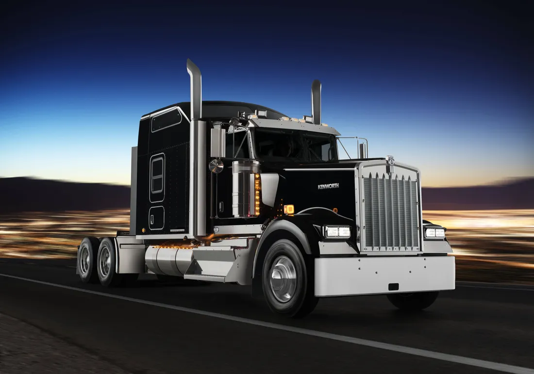 W900