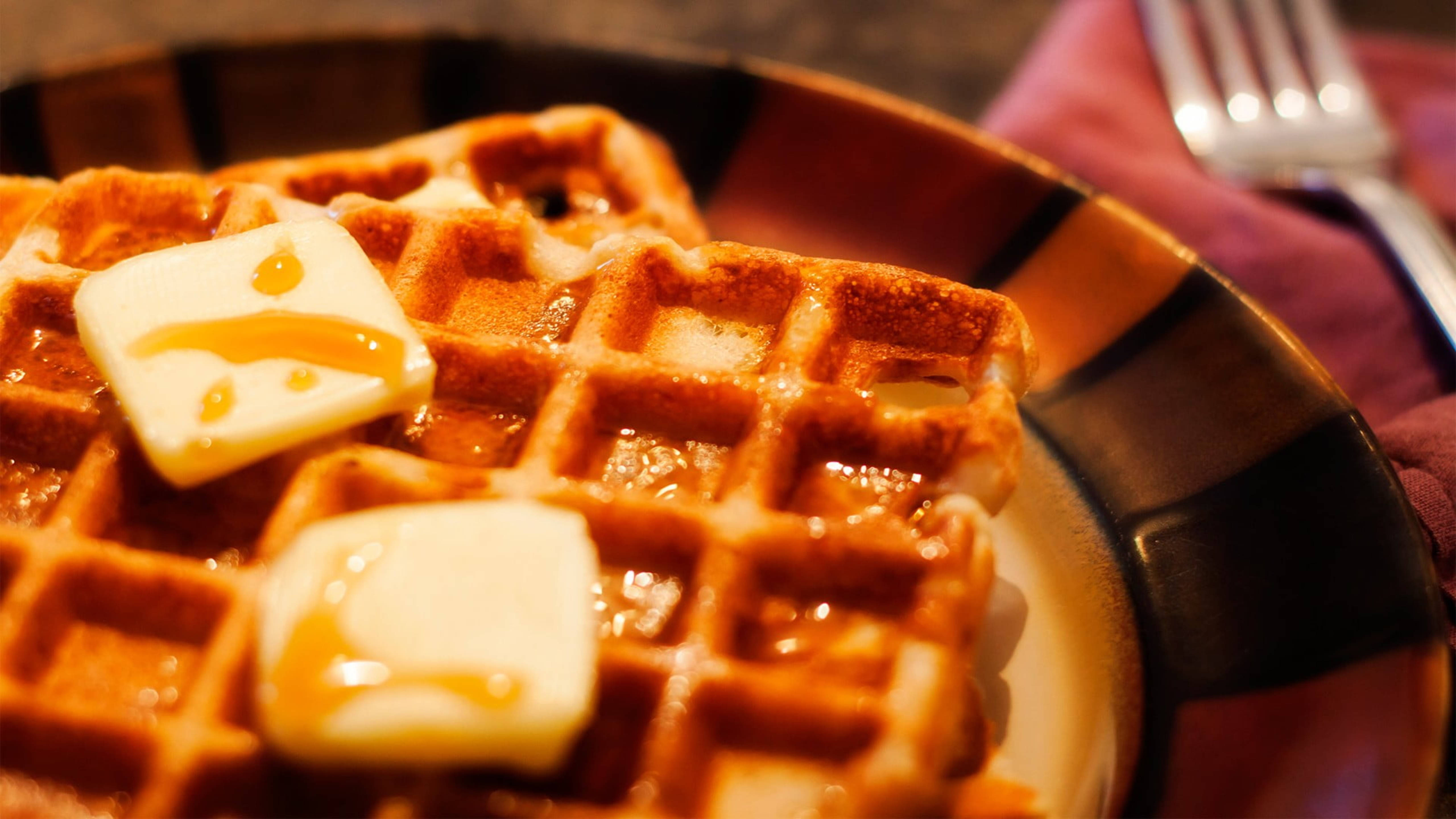 waffles, melting butter, syrup, 5K Desktop Wallpaper